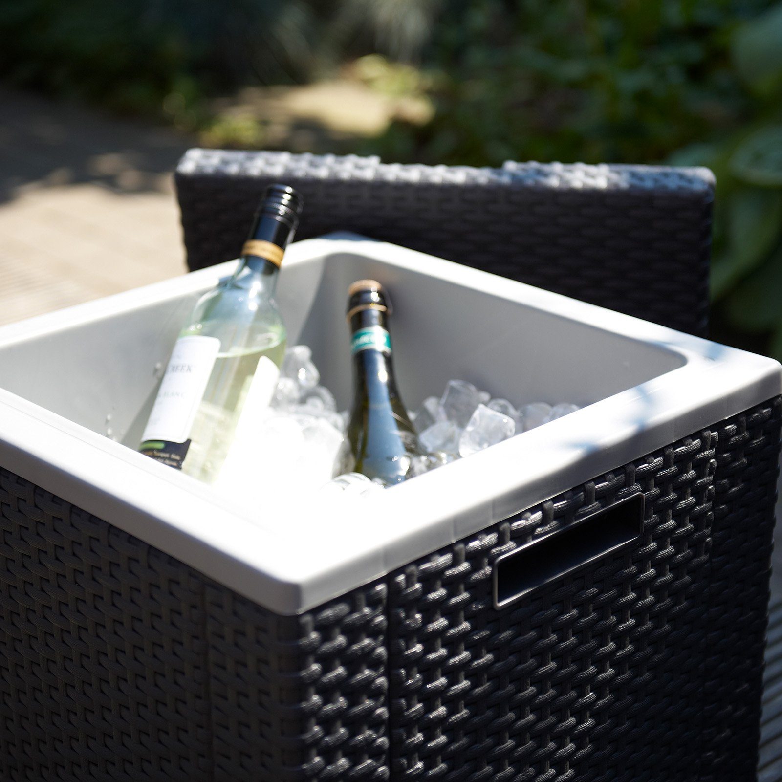Keter Gartentisch Gartentisch Kühlbox "Ice Cube" 42x42x41 cm (42 Liter) Graphit – Bild 5 von 5
