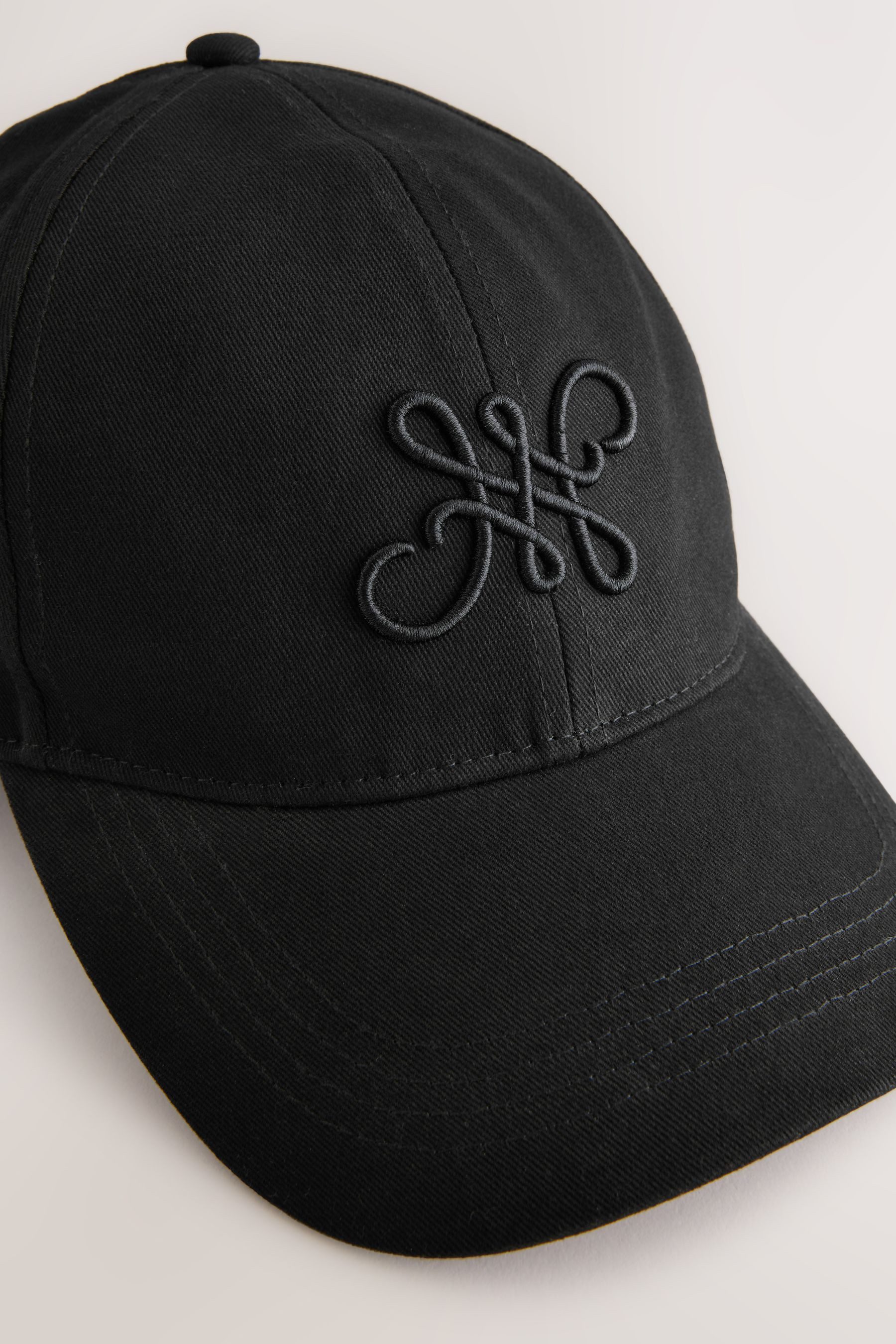 Next Sonnenhut Hohes Cap mit Stickerei (1-St)