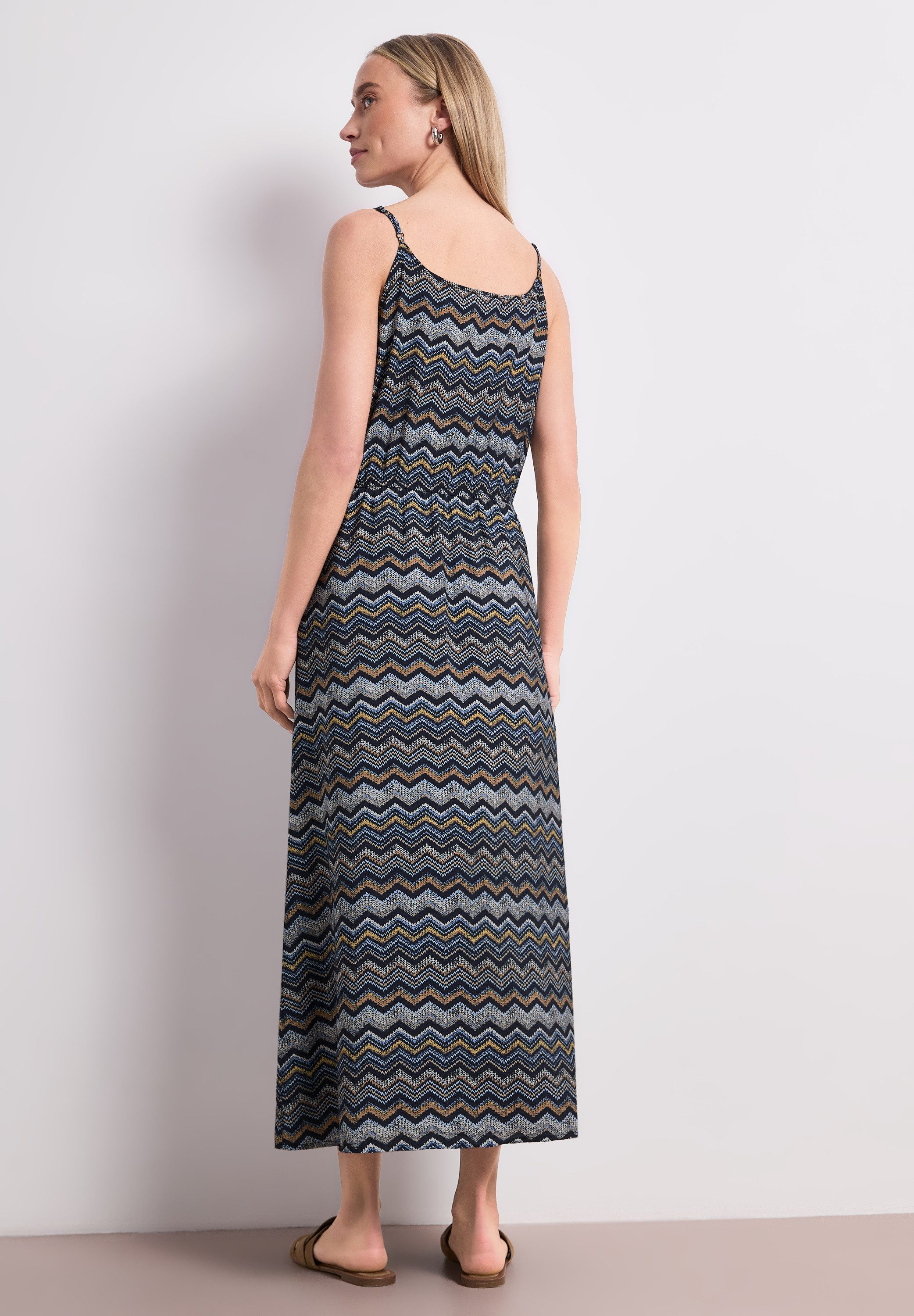 STREET ONE Midikleid Sommerkleid mit Zick-Zack-Muster