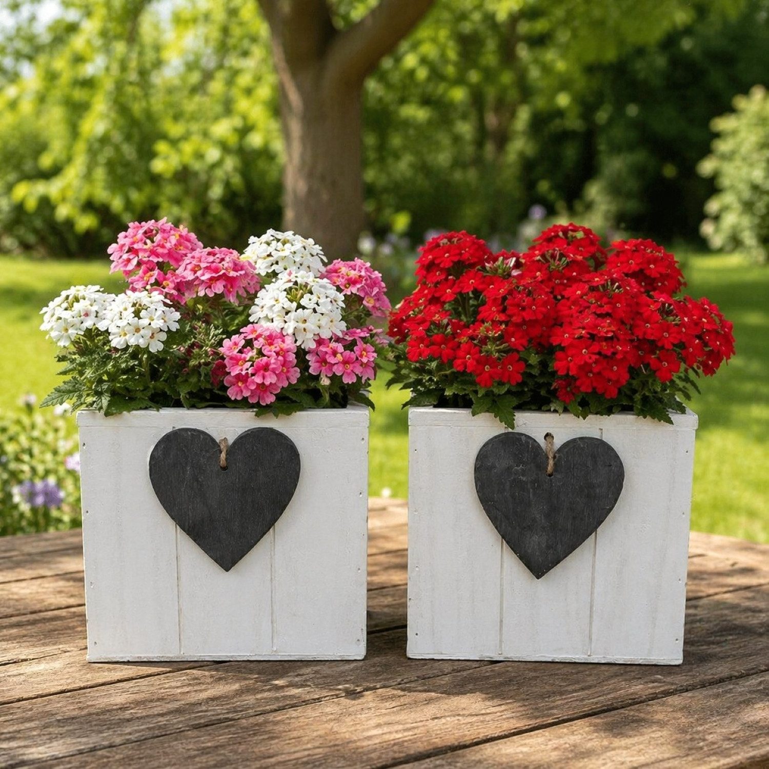 Online-Fuchs Blumentopf für draußen geeignet - 2er Set Blumenkasten aus Holz mit Herz (Weiß oder Grau, 15 x 15 cm groß), Dekoration für Wohnzimmer, Garten, Balkon oder Terrrasse