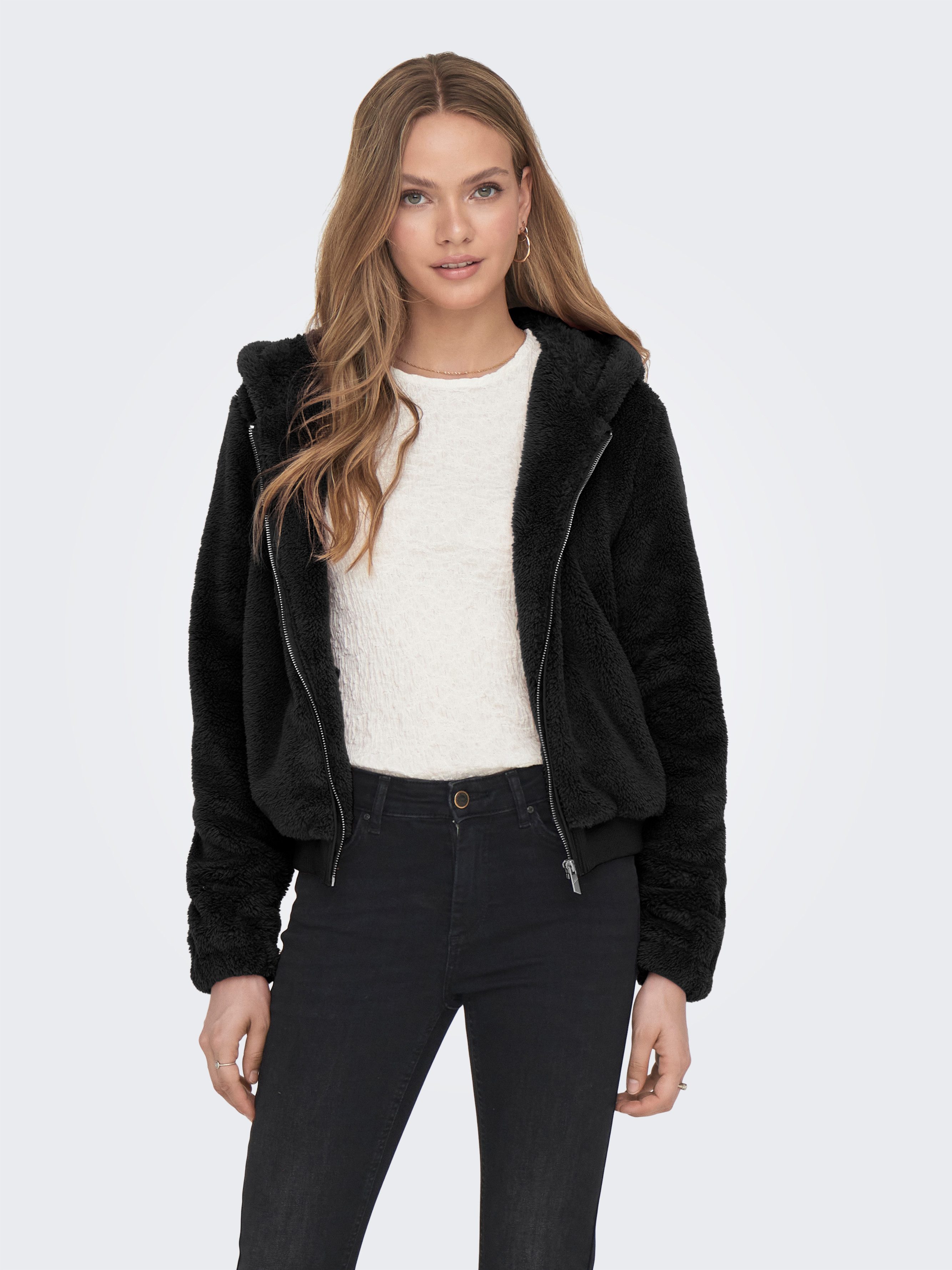 ONLY Kapuzenplüschjacke ONLNEWANNA CONTACT SHERPA JKT OTW NOOS Kunstfaser