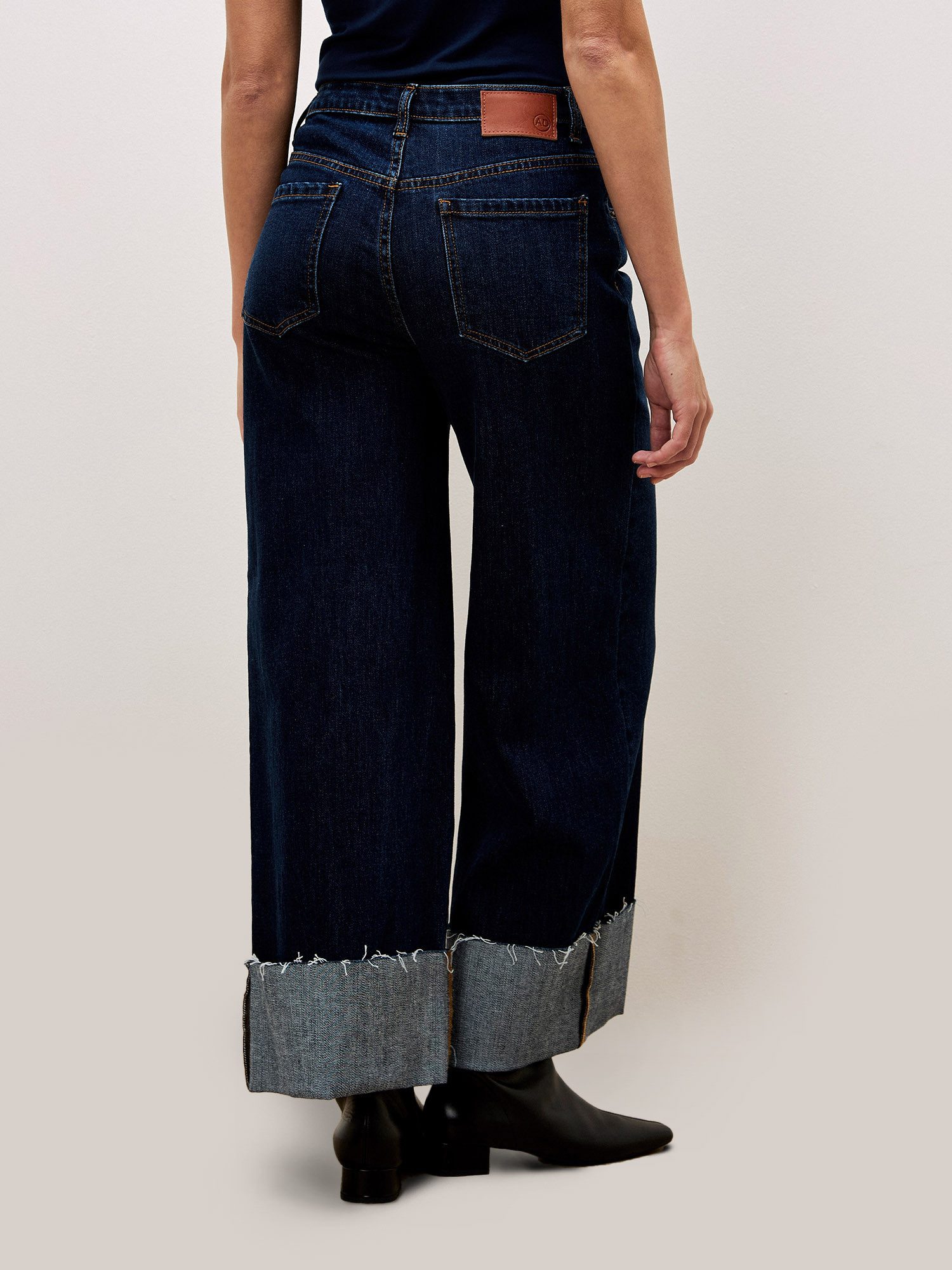Apricot Weite Jeans Mid waist Jeans mit breitem Umschlag