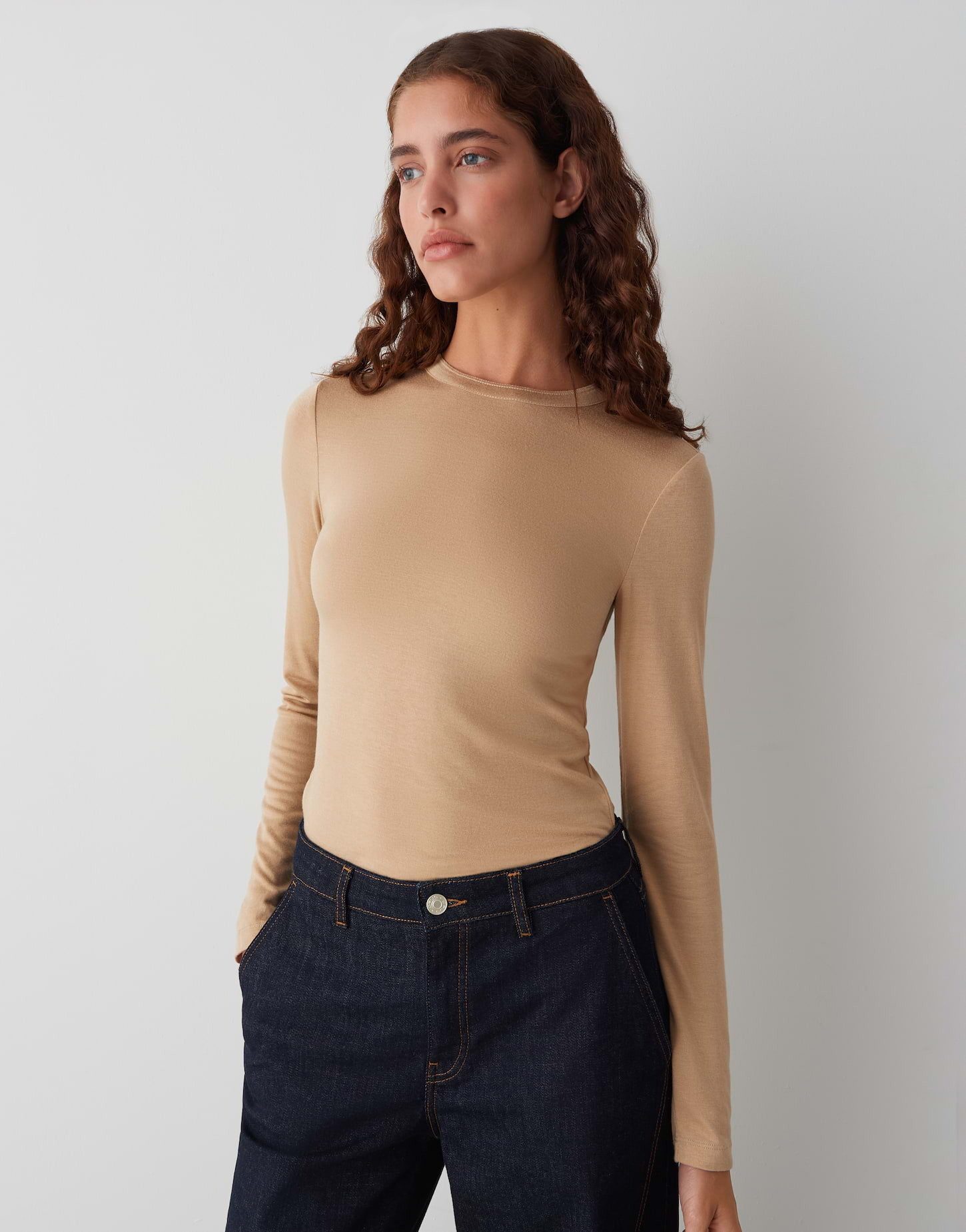 OPUS Langarmshirt SIFA aus Viskosemix figurbetont geschnitten, leichte Transparenz im hellen Farbton