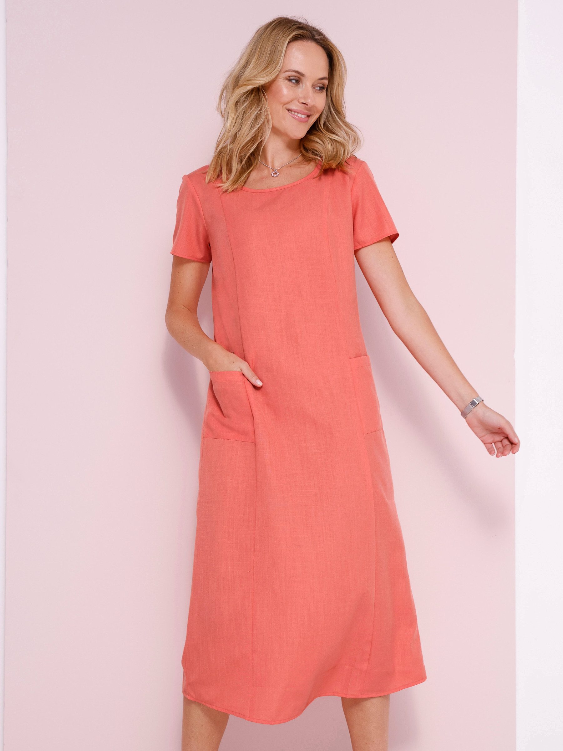 Sieh an! Etuikleid Kleid Kurzarm