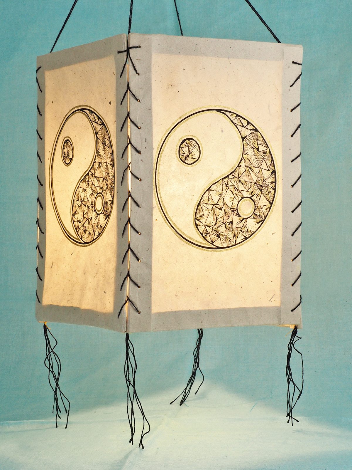 Hathi Lampenschirm Yin & Yang, naturfarben, LOKTA Papier, Hängelampe Nepal