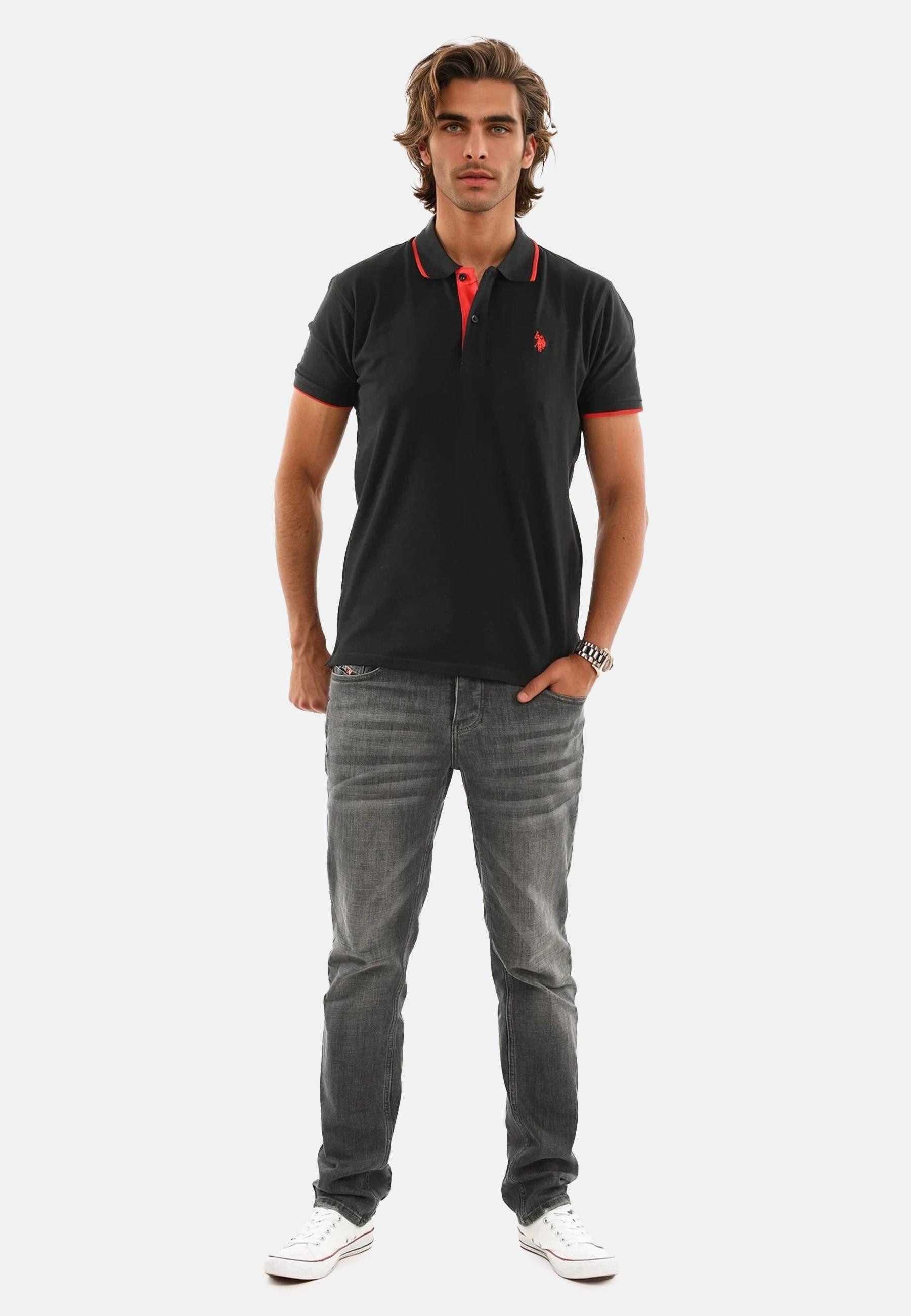 U.S. Polo Assn. Poloshirt Poloshirt USKayle – Classic Fit kurzarm mit Logo-Stickerei Mit Flachstrick-Kragen, Knopfleiste und elastischer Baumwollmischung