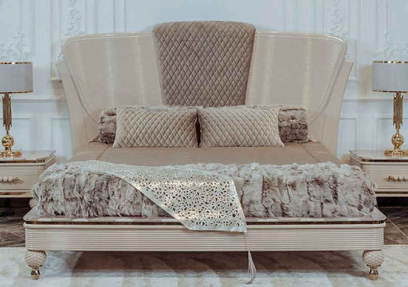 Casa Padrino Bett Doppelbett Beige / Grau / Gold - Edles Massivholz Bett mit Kopfteil - Schlafzimmer & Hotel Möbel - Kollektion