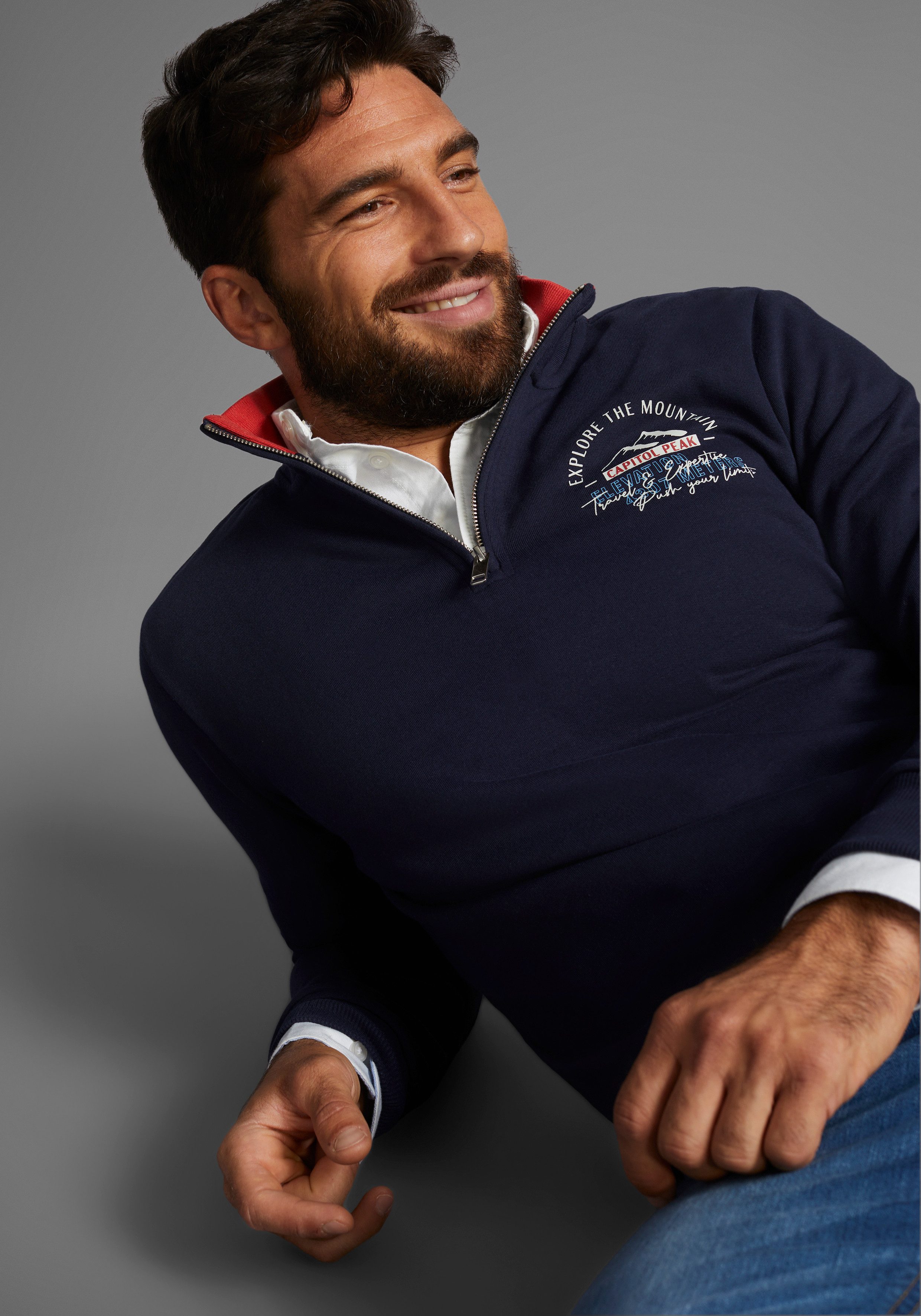 Man's World Sweatshirt mit Kontrastkragen - Neue Farben