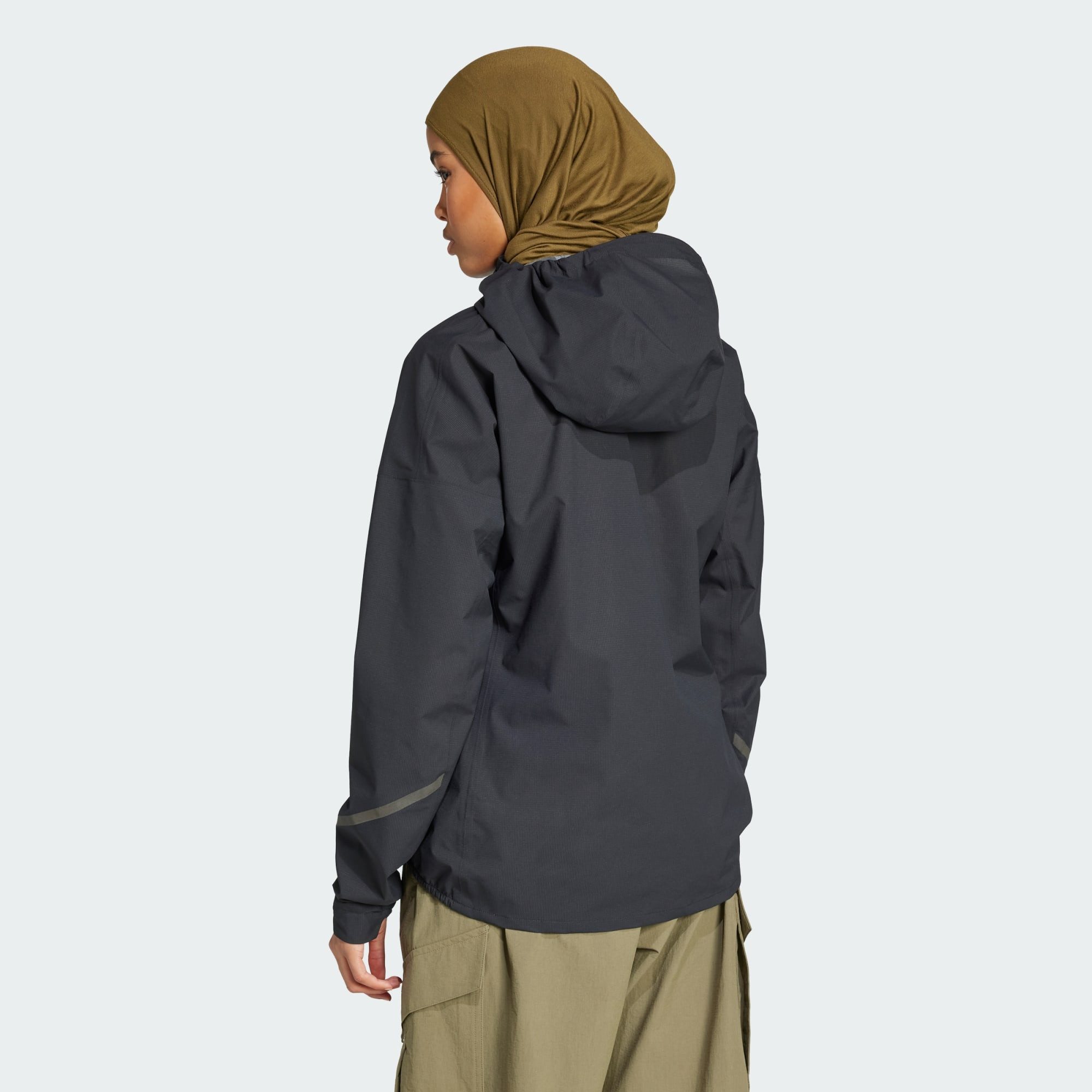 adidas TERREX Trainingsjacke TERREX XPERIOR 2.5 LAYER LIGHT CLIMAPROOF JACKE (1-St)