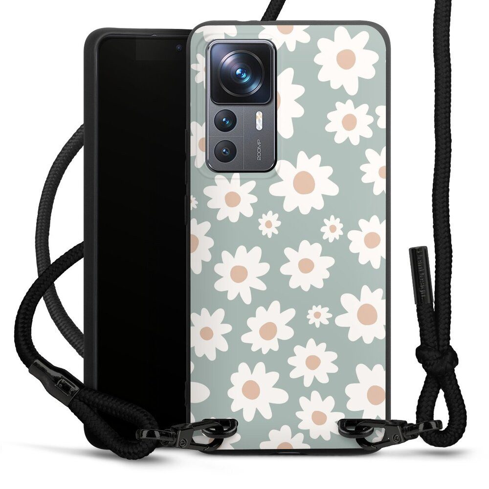 DeinDesign Handyhülle Gänseblume Muster Blumen Daisy Flower Seamless Pattern Green, Xiaomi 12T Pro 5G Premium Handykette Hülle mit Band Case zum Umhängen