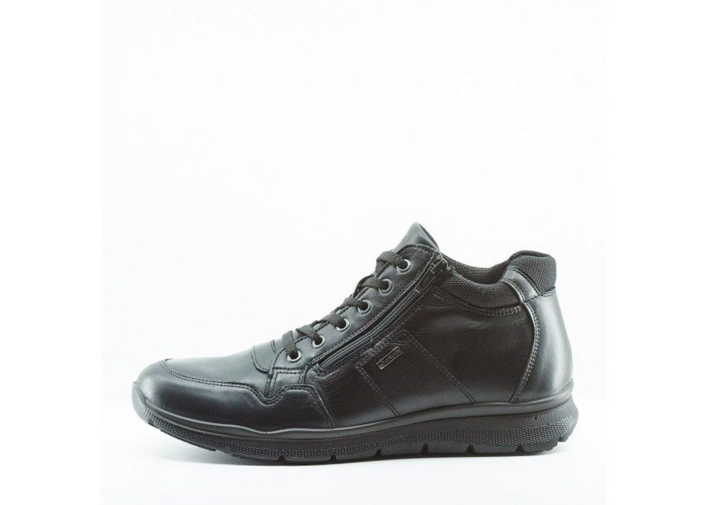 Benjo Schnürboots