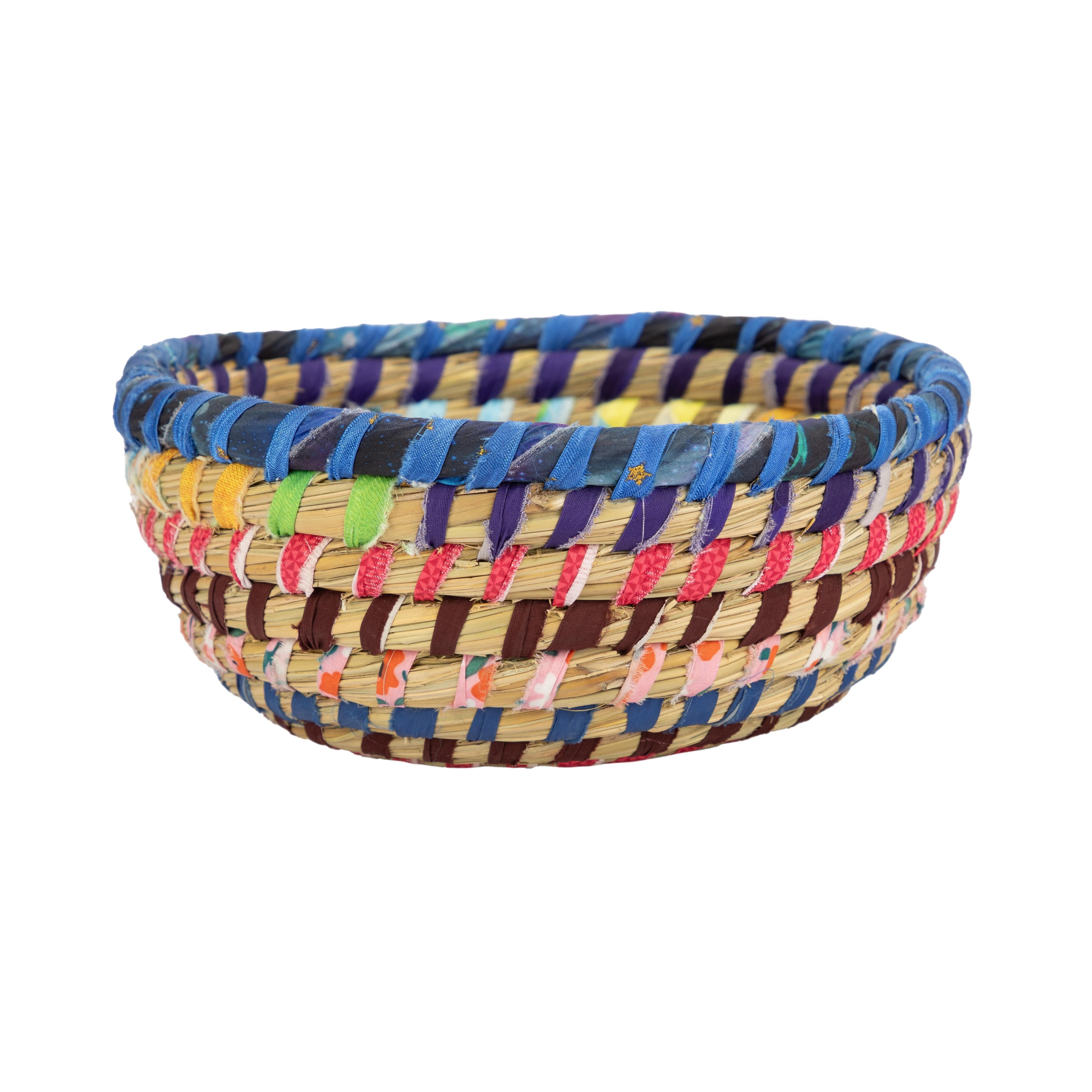 El Puente Schale "Pastell" Korbschale aus Kaisa-Gras und Sari-Stoff, Handmade, Gras / Blatt/Textil, Handmade