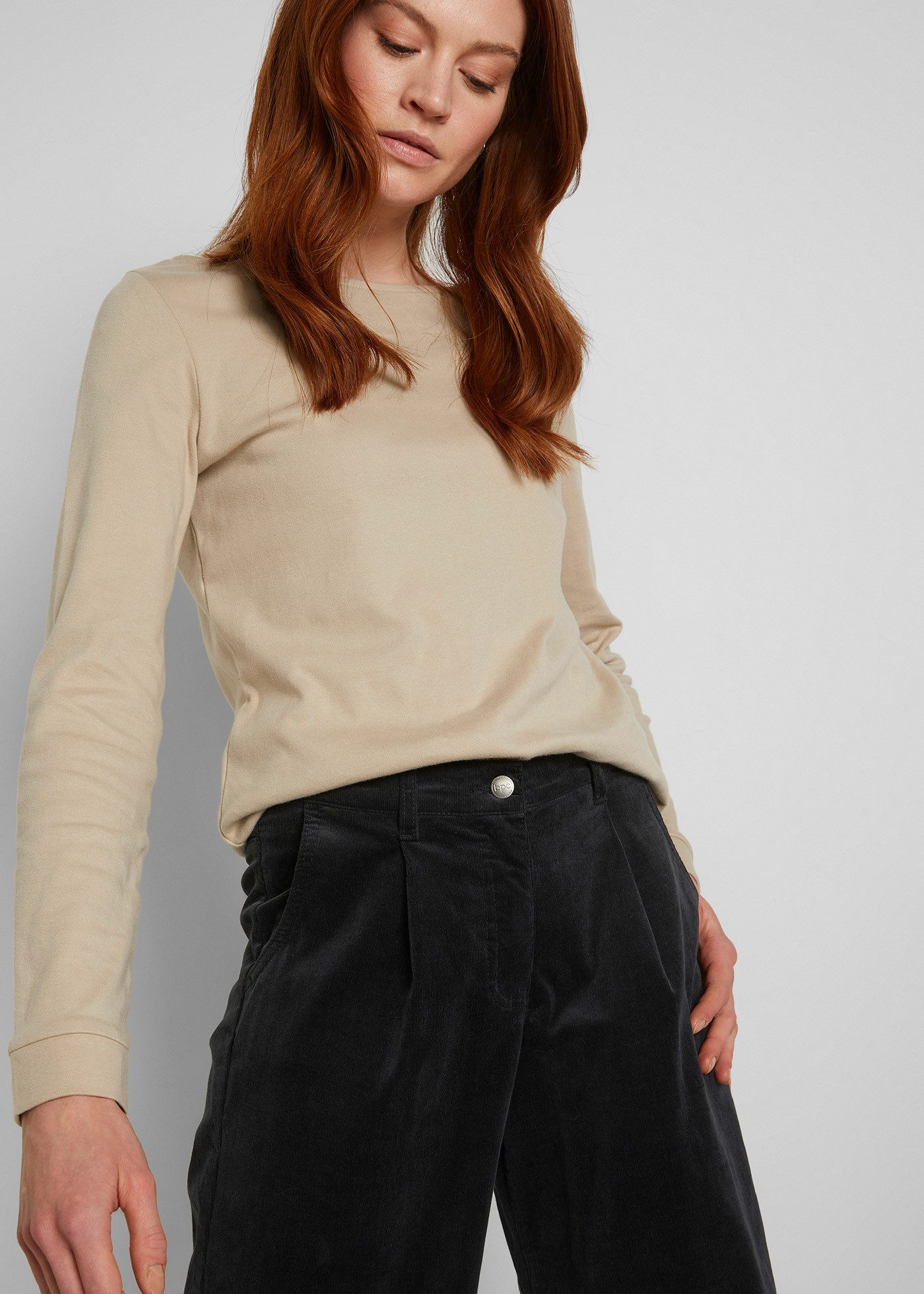bonprix Cordhose Culotte aus Stretchcord, lockere Passform, hoher Bund, 7/8-Länge