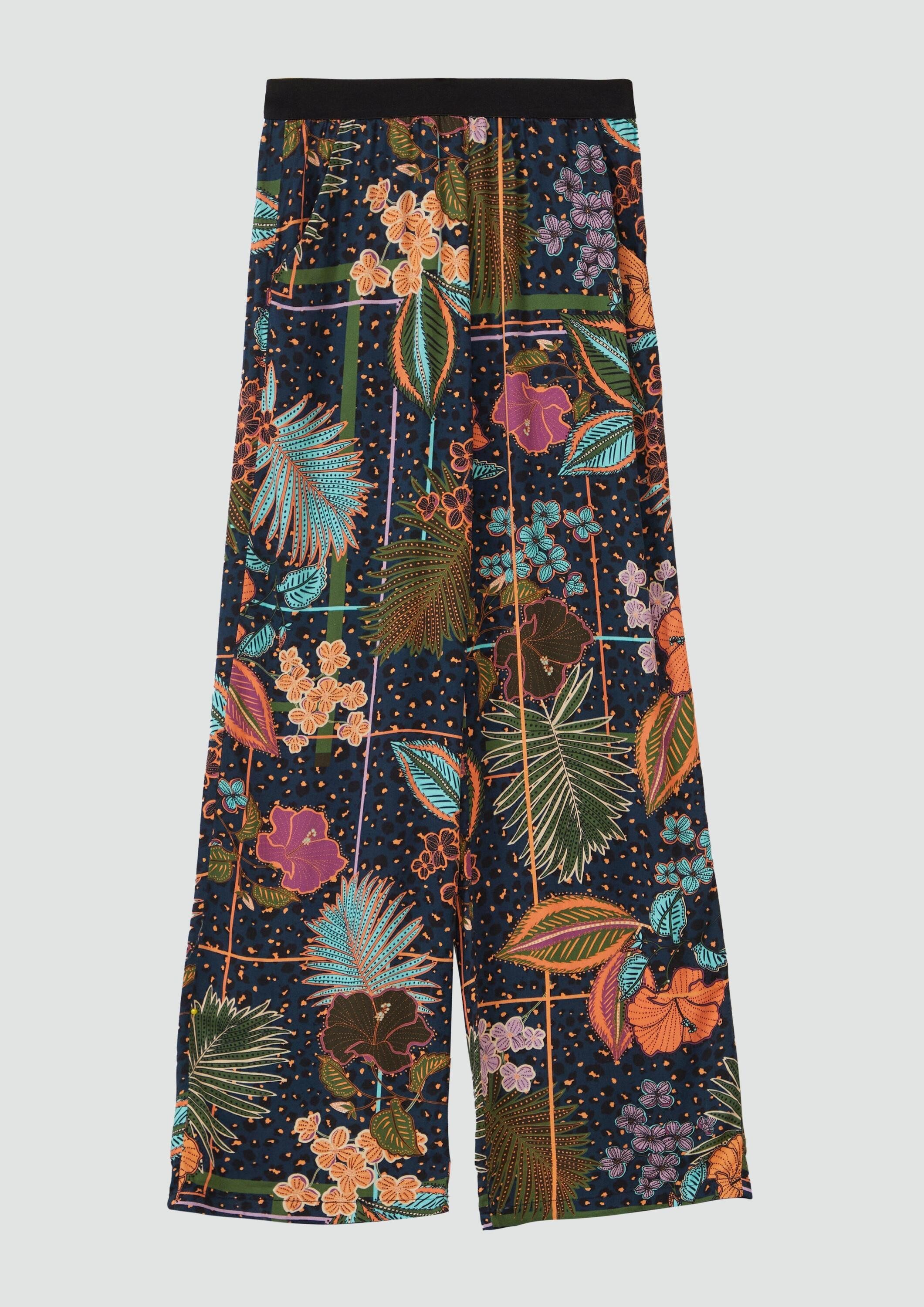 s.Oliver Chinos Hose Satinierte Hose im Loose Fit mit Elastikbund und All-over-Print