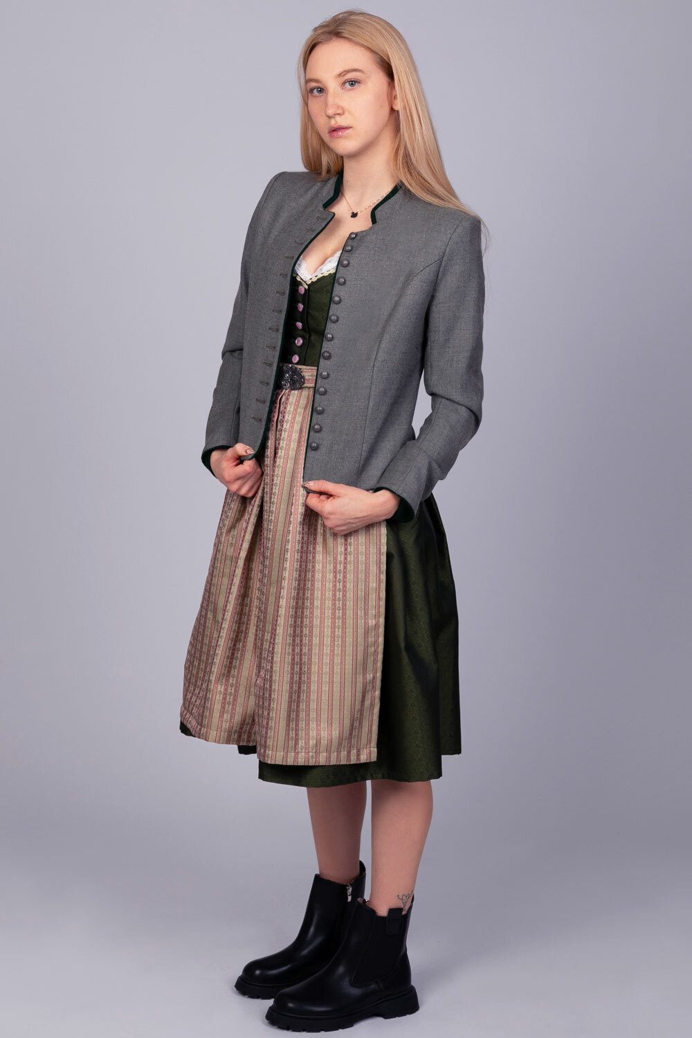 Edelnice Trachtenjanker