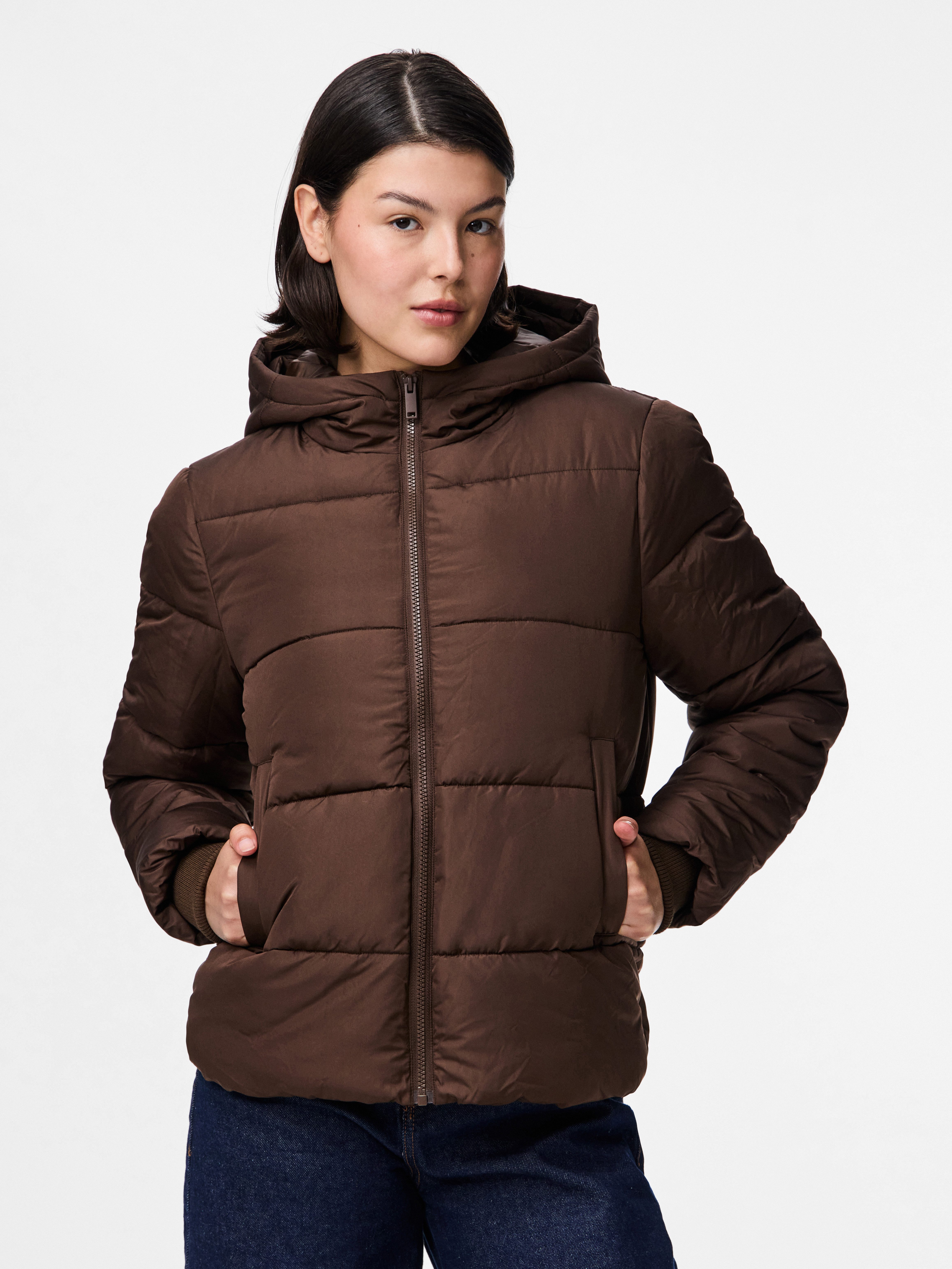 pieces Steppjacke PCBEE NEW SHORT PUFFER JACKET NOOS BC Kunstfaser