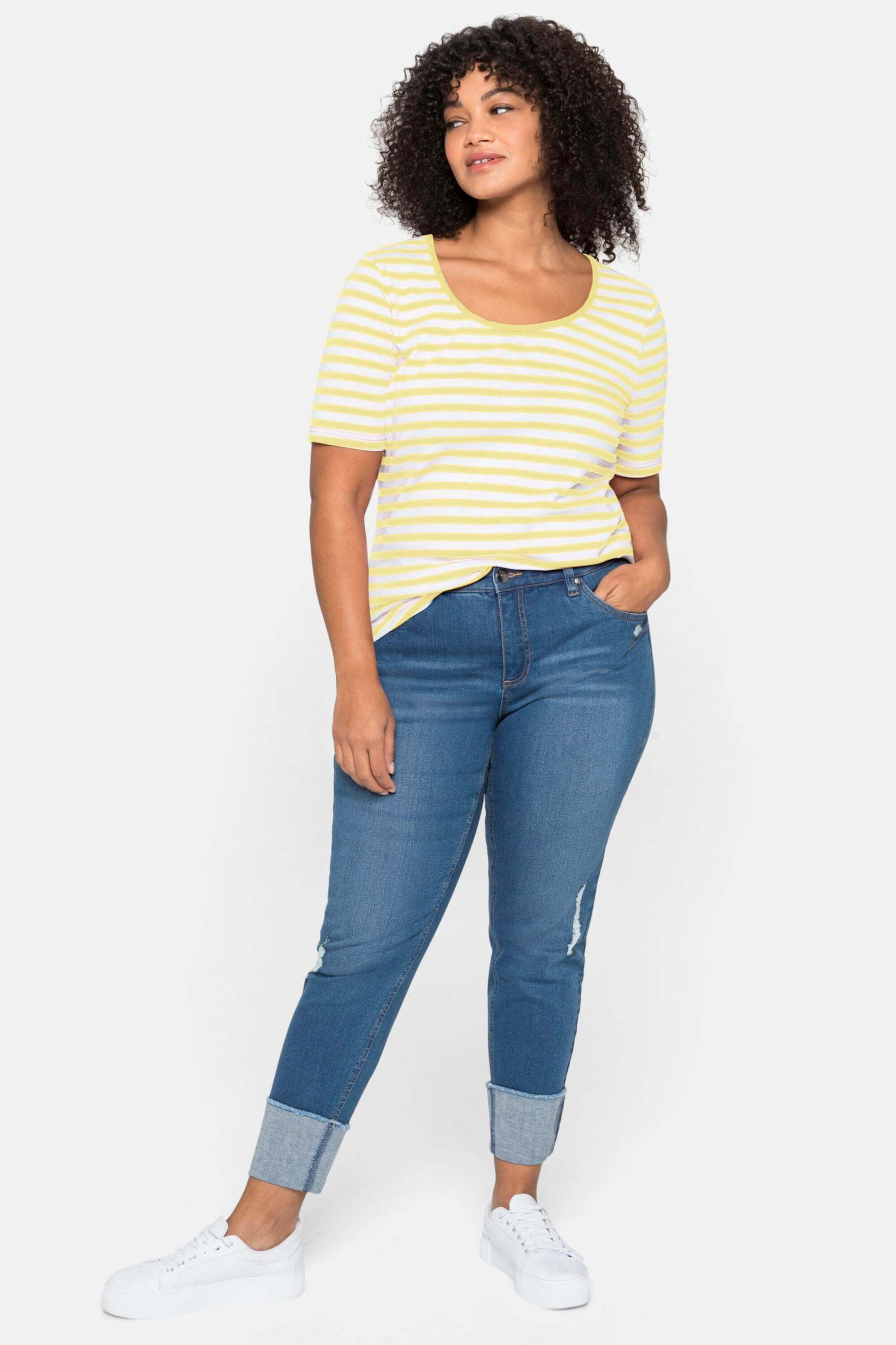 Sheego T-Shirt T-Shirt Kurzarm mit garngefärbtem Ringel, aus Rippware