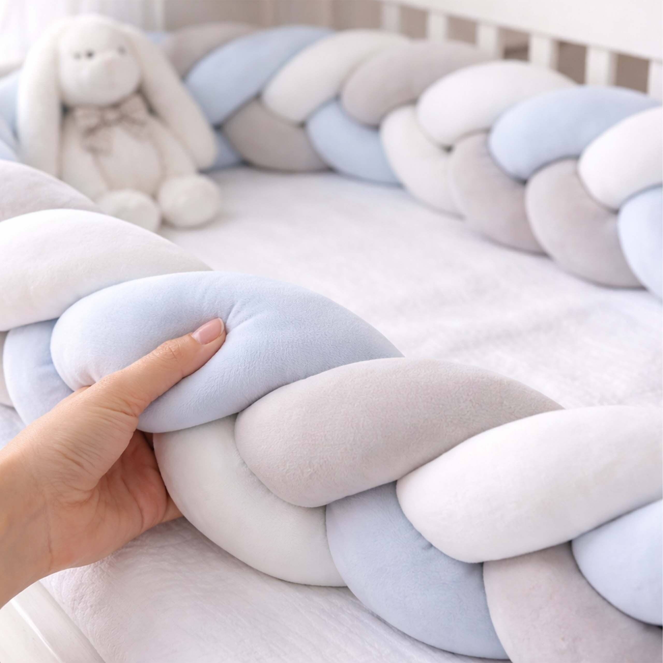 relaxdays Kuschelnest Geflochtene Bettschlange 220cm, Grau-Blau