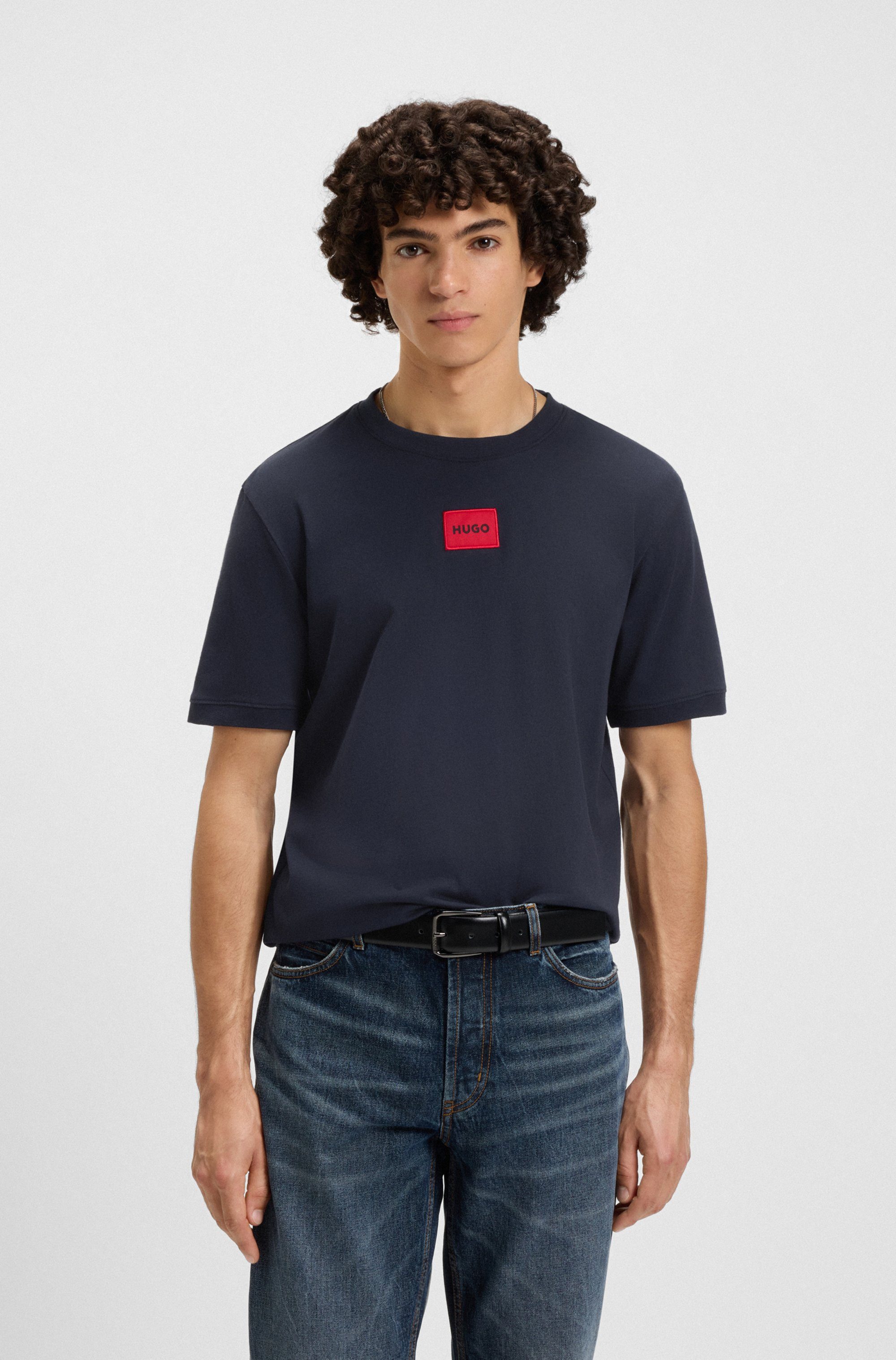 HUGO T-Shirt Diragolino Rundhalsausschnitt, Regular Fit, Logo-Label günstig online kaufen