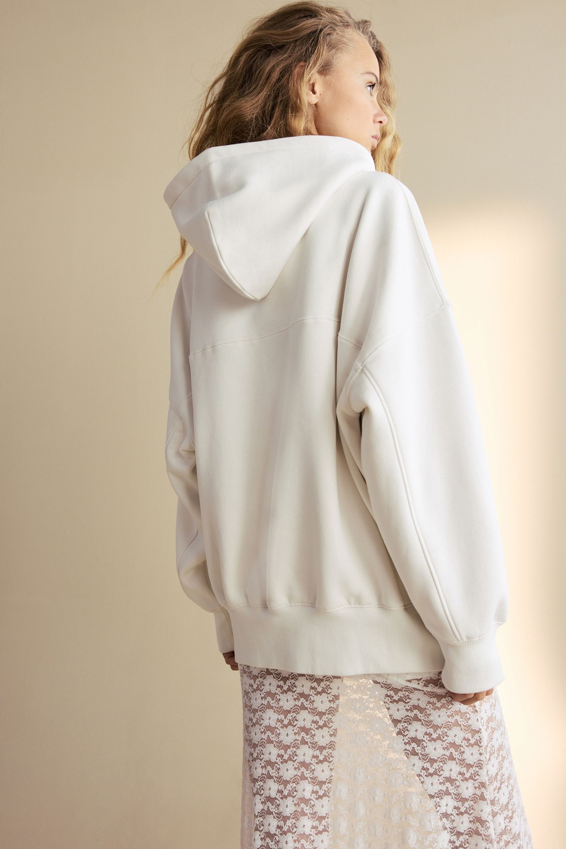 Next Kapuzensweatshirt Längeres, weiches Relaxed Fit günstig online kaufen