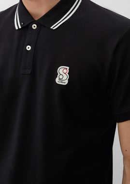 s.Oliver Kurzarmshirt Poloshirt mit Labelpatch Label-Patch, Kontrast-Details