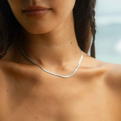 Made by Nami Schlangenkette Halskette mit starkem Karabiner-Verschluss, Choker Halskette Edelstahl 3mm Gliederkette