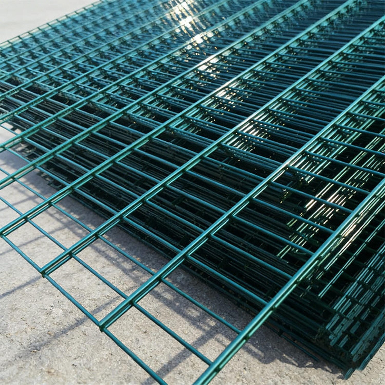 Terrasse2000 Metallzaun Doppelstabmattenzaun 8/6/8 mit Pfosten im Komplettset