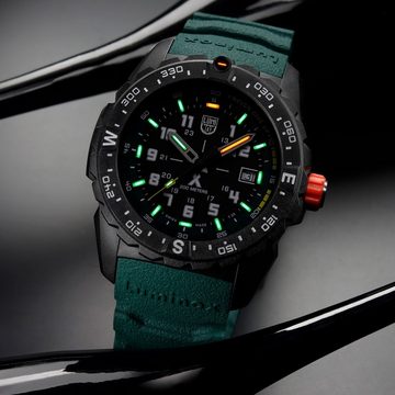 Luminox Schweizer Uhr Bear Grylls Mountain