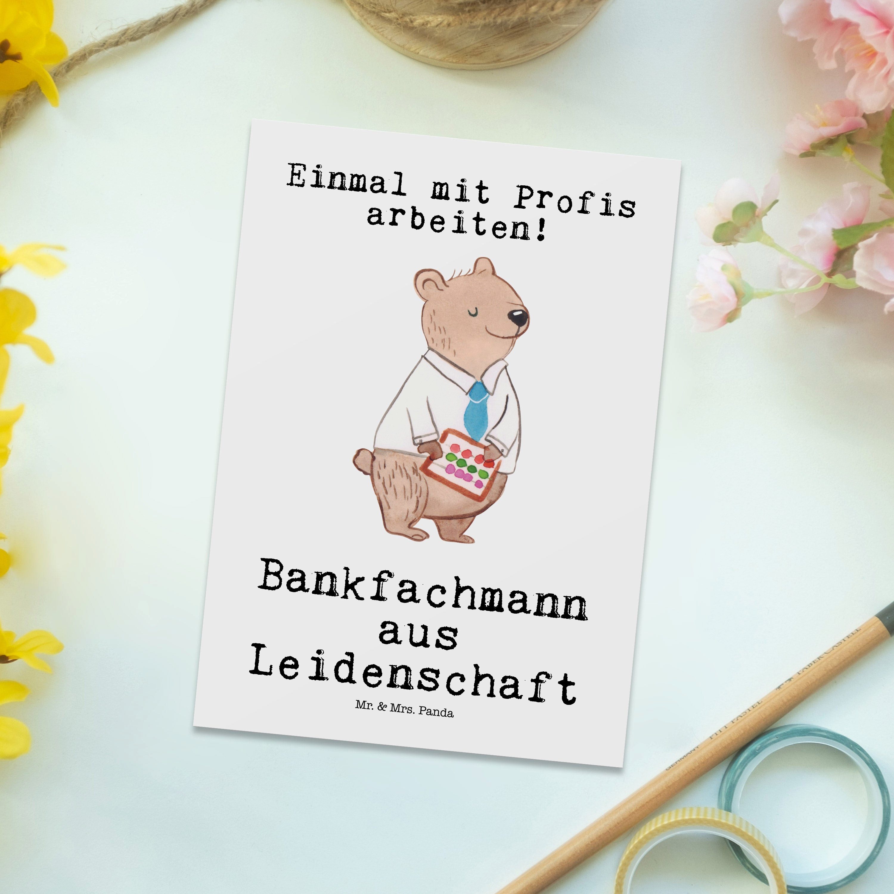 Thumbnail - Mr. & Mrs. Panda Postkarte Bankfachmann Leidenschaft - Weiß - Geschenk, Bänker, Schenken, Bankan, Glänzende Vorderseite