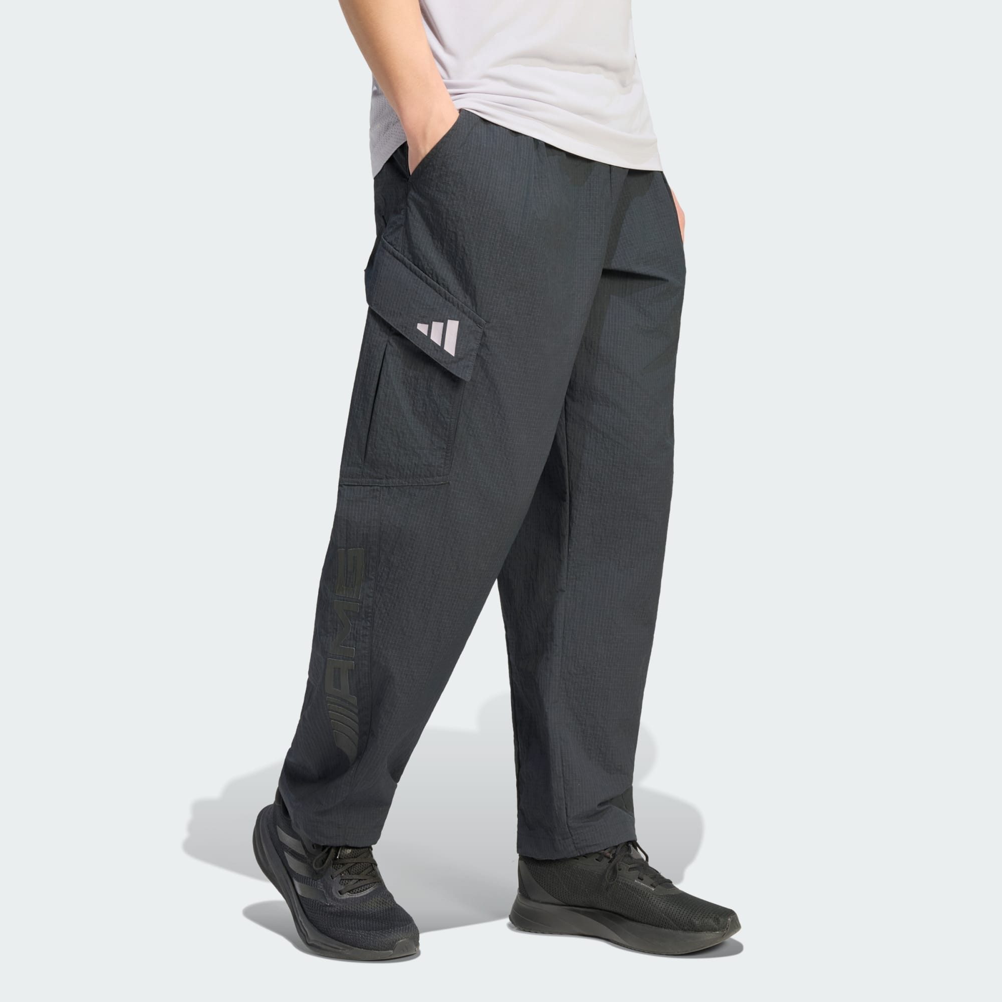 adidas Performance Cargohose AMG WOVEN CARGOHOSE (1-tlg)