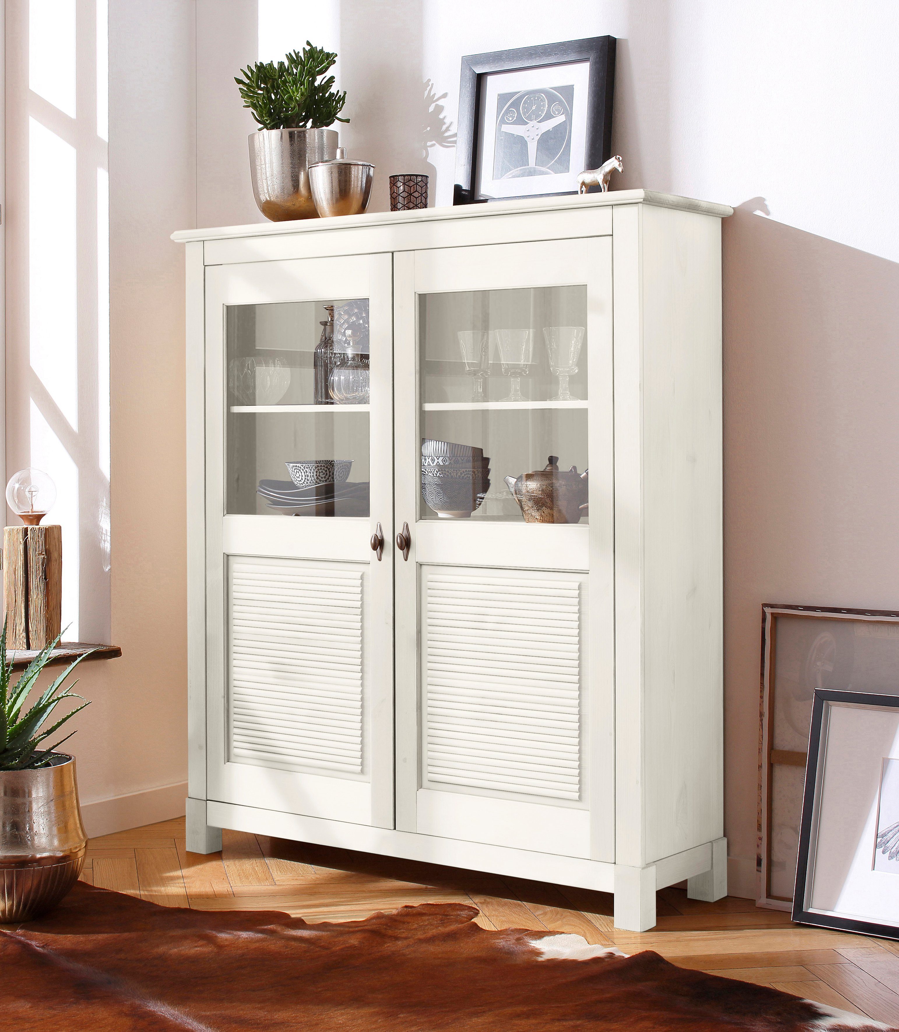 OTTO home Highboard Rauna, Vitrine, Breite 111,6 cm, aus massiver Kiefer