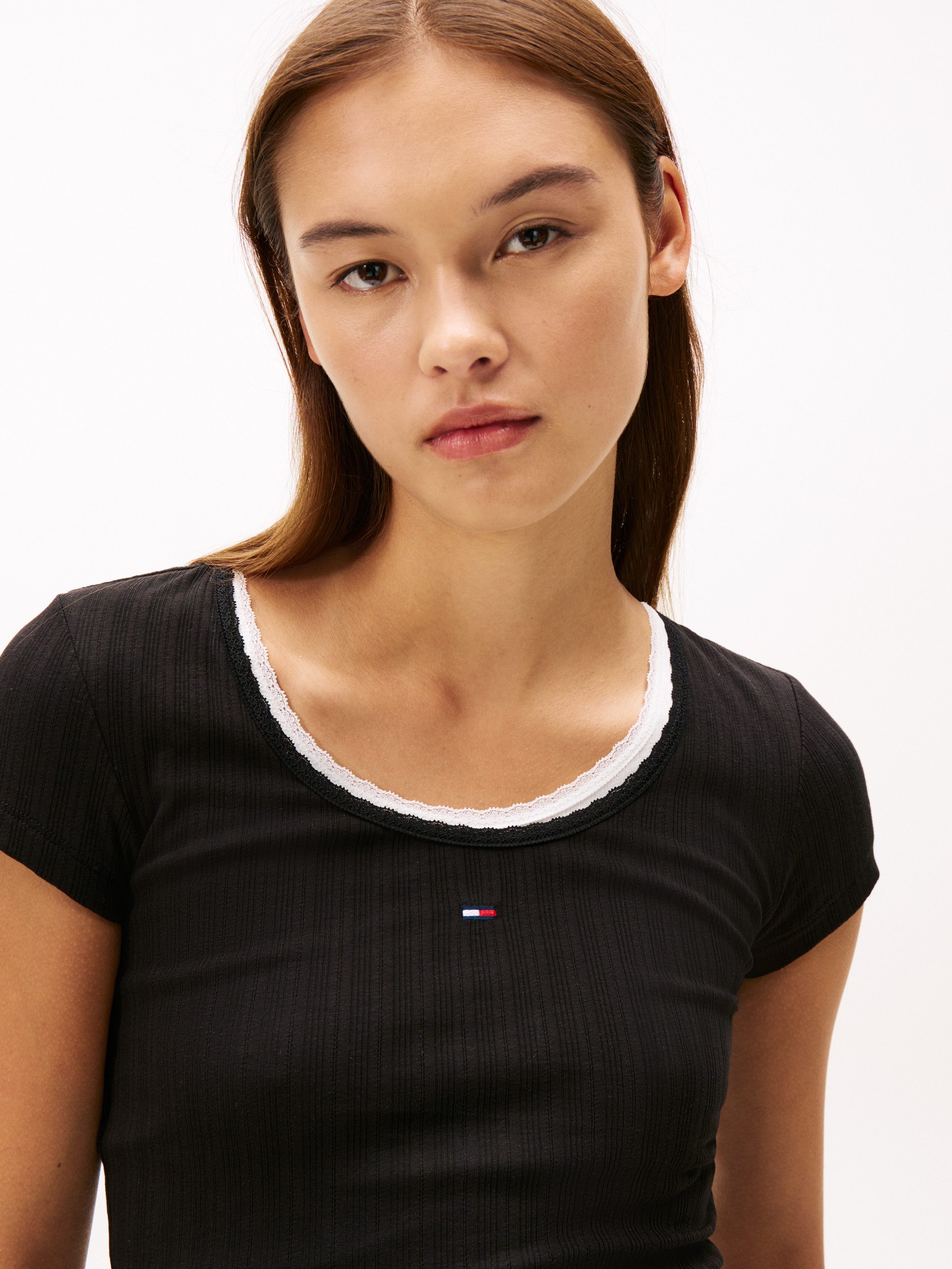 Tommy Jeans Kurzarmshirt TJW SLIM IRREGULAR RIB SS in gerippter Struktur günstig online kaufen