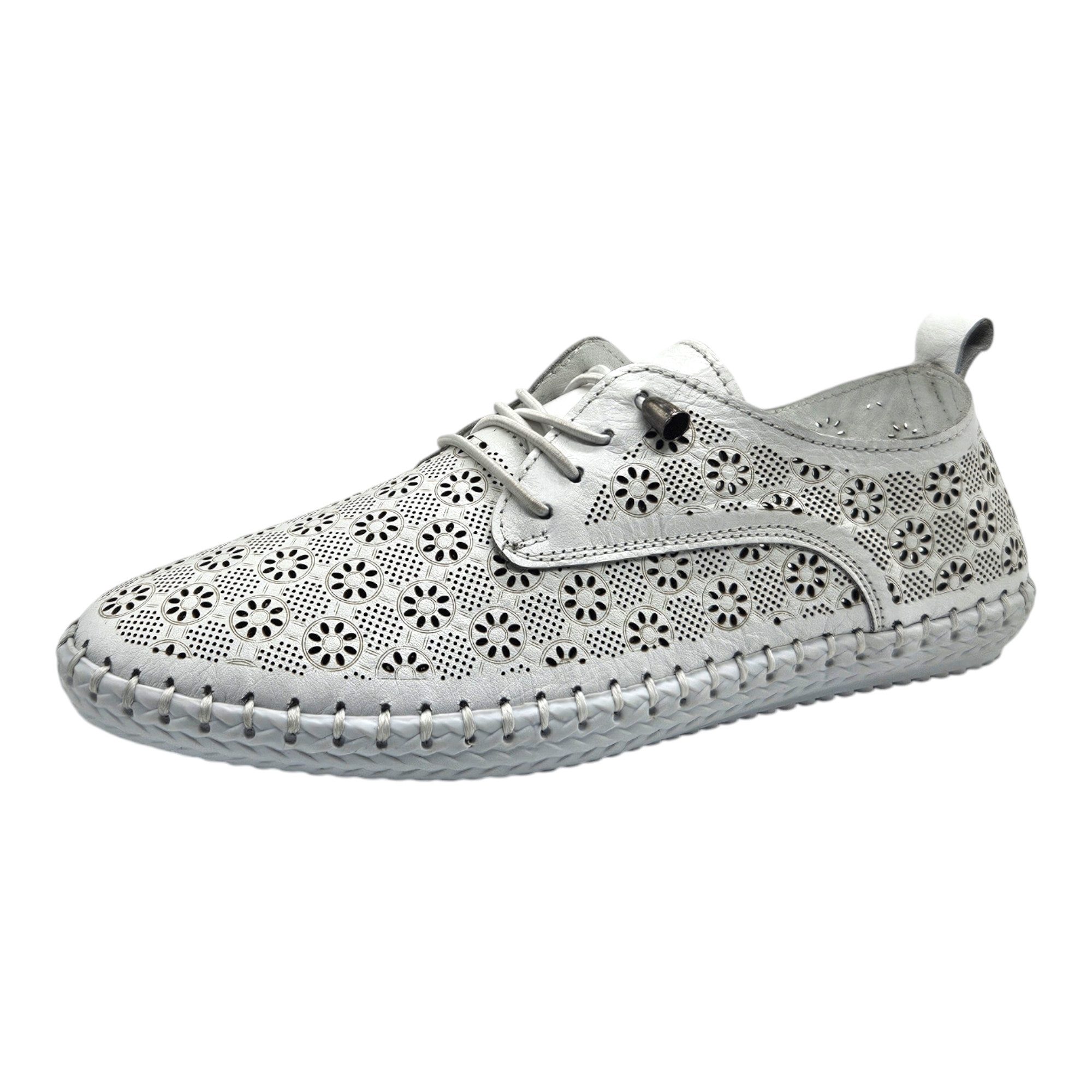 Schnürschuh