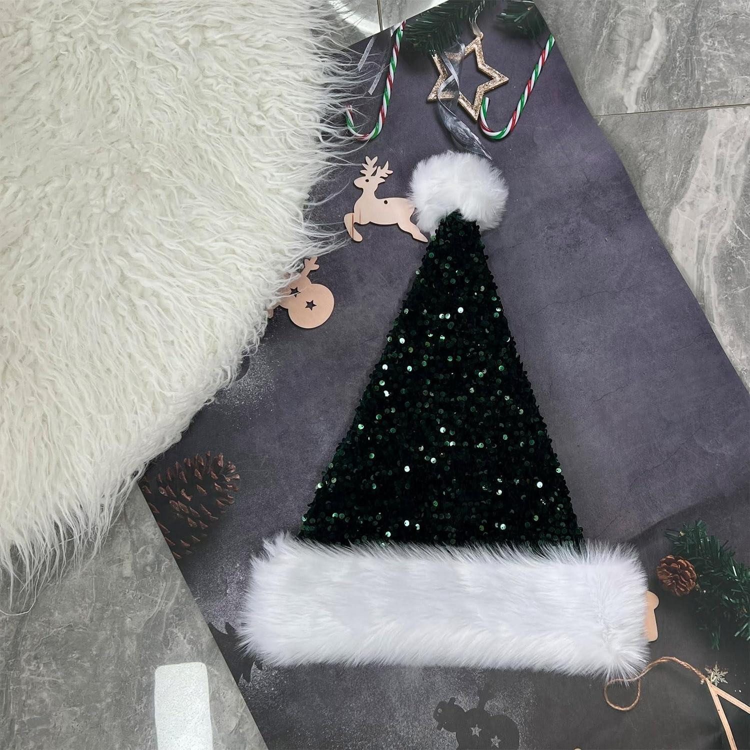 LuxusKollektion Plüschmütze Weihnachtsmütze Plüsch Dunkelgrün (1-St)