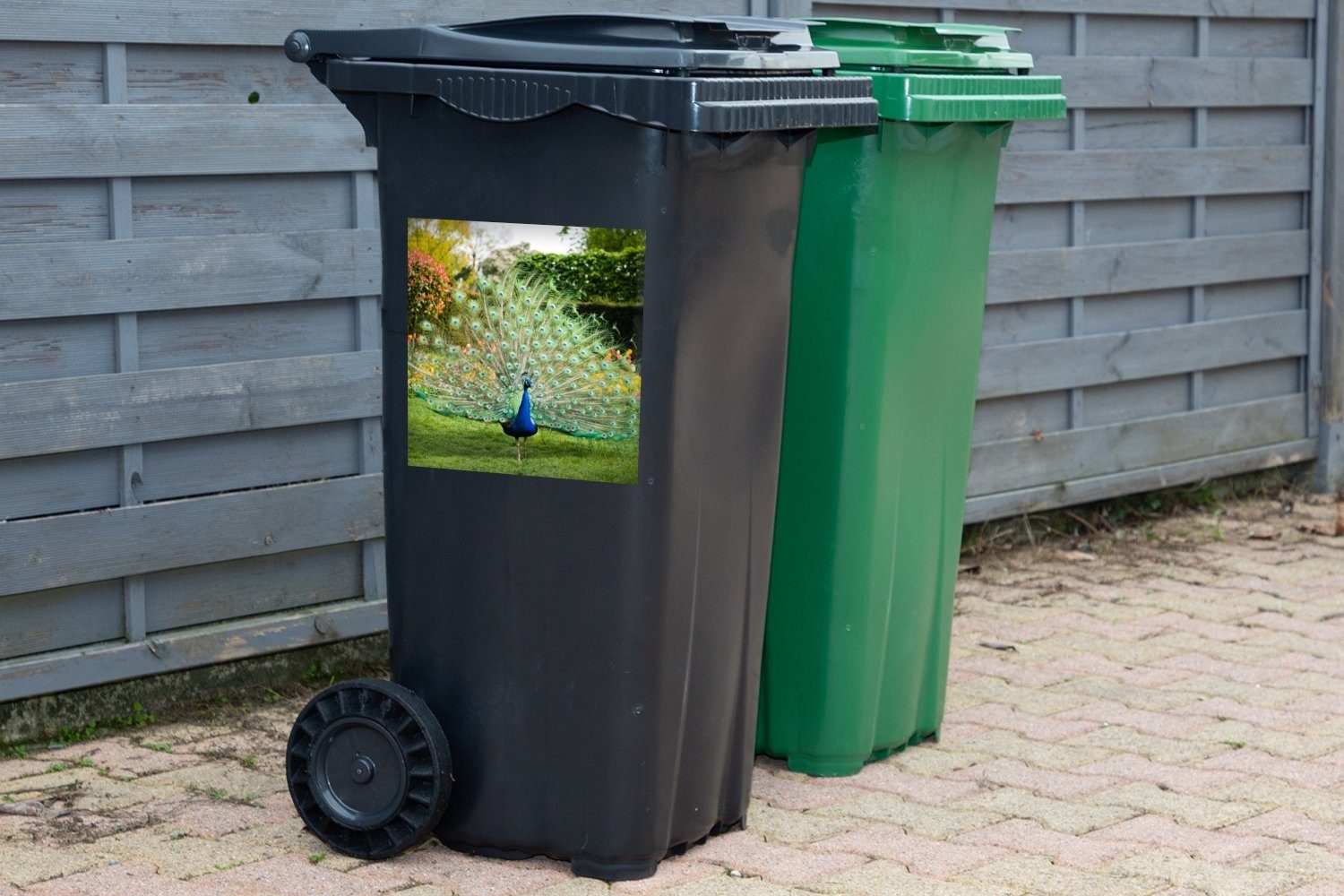 Garten Container, - Mülltonne, Sticker, (1 St), - Mülleimer-aufkleber, Abfalbehälter Wandsticker MuchoWow Pfau Federn