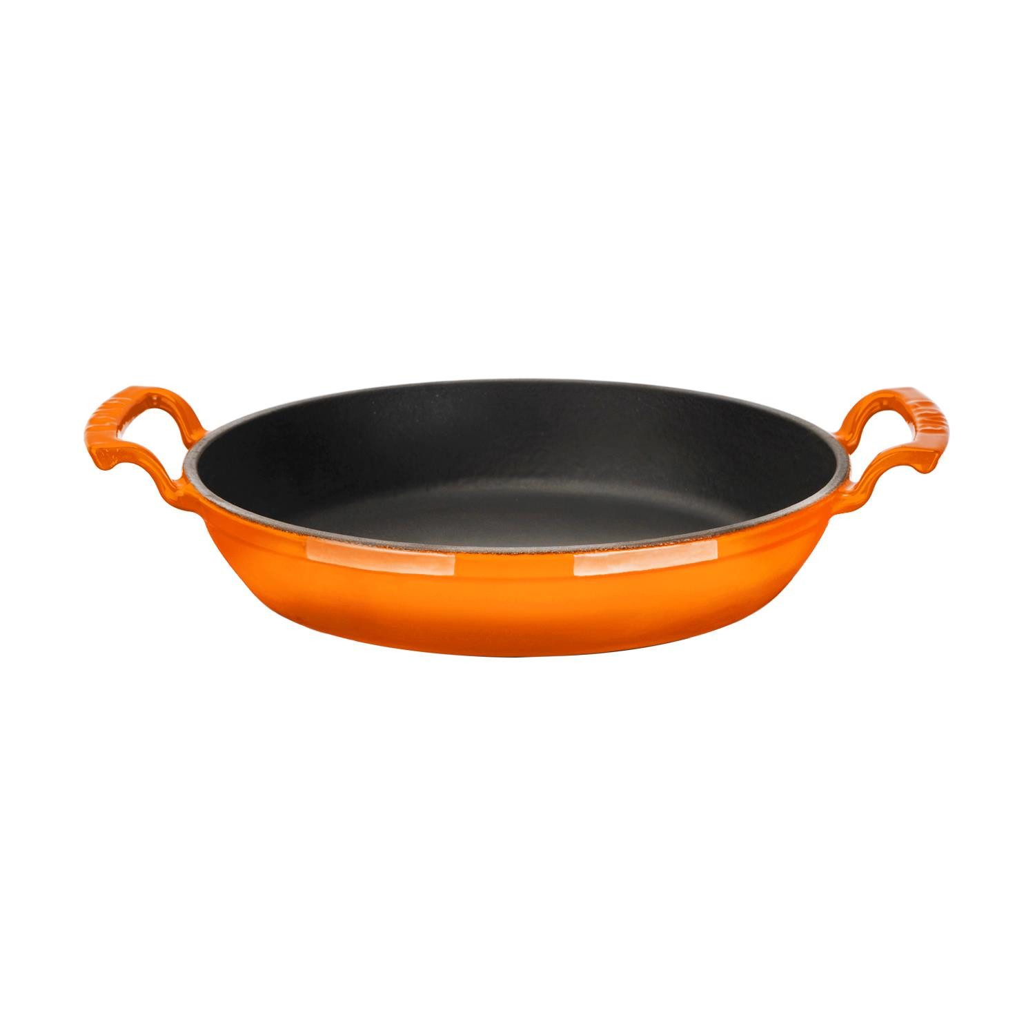 LAVA Bratpfanne LAVA Gusseisen Servierpfanne, Ø 24 cm, emailliert, 1,56 Liter, Gusseisen (1-tlg), emailliertes Gusseisen, backofengeeignet