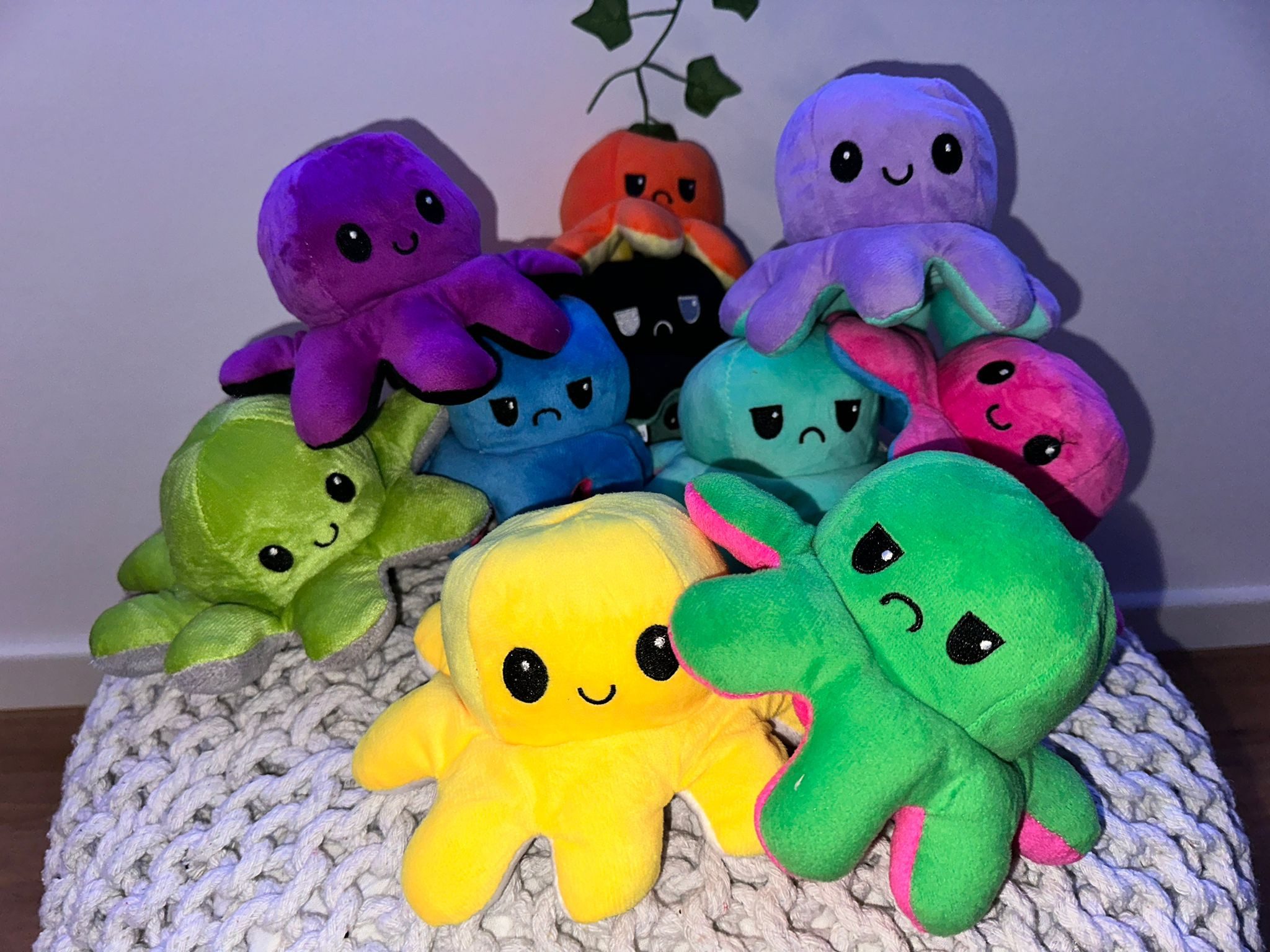 soma Kuscheltier Oktopus Reversible Rainbow Kuscheltier Wende Plüschtier Octopus groß (1-St), Super weicher Plüsch Stofftier Kuscheltier für Kinder zum spielen