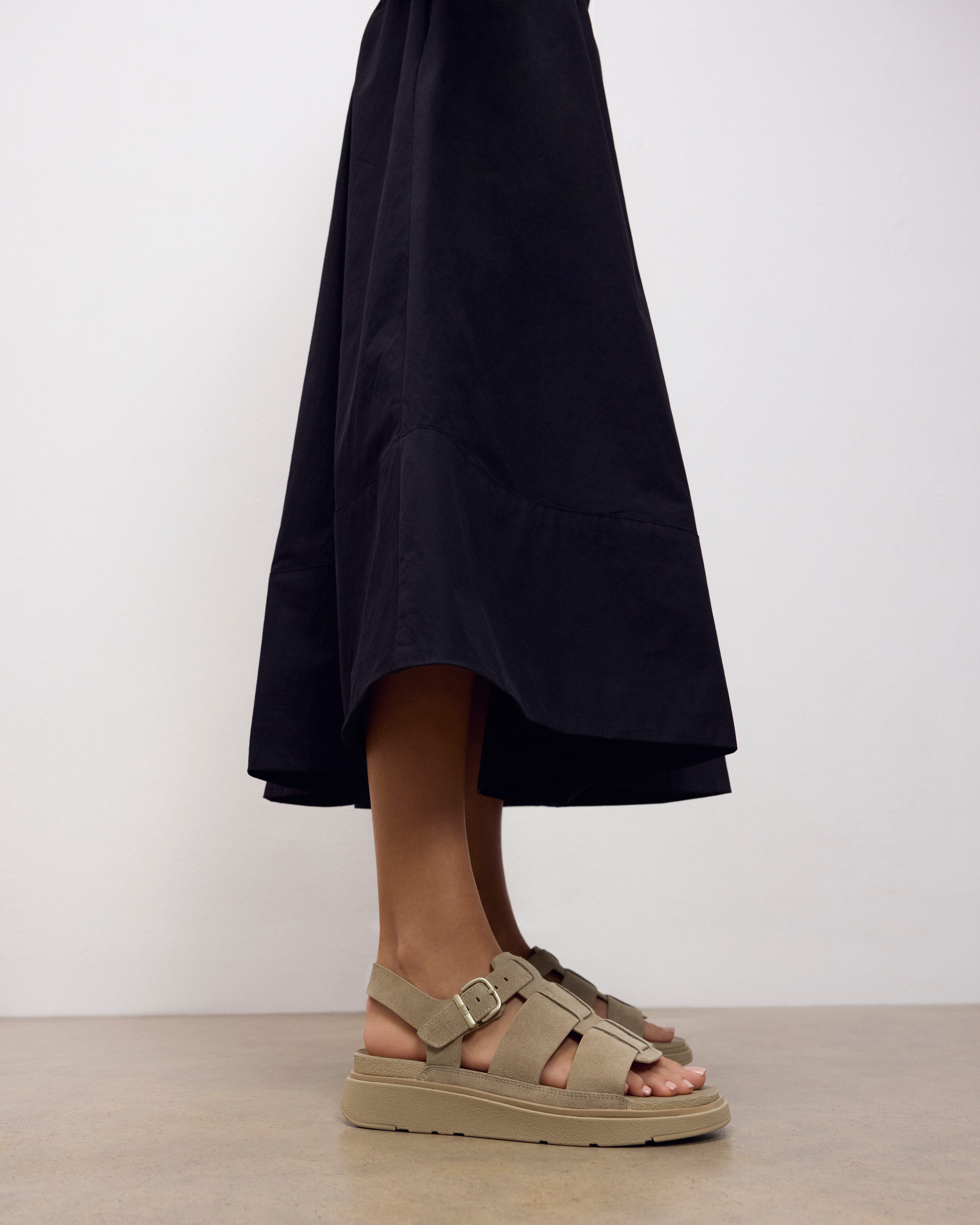 Fitflop GEN-FF SUEDE FISHERMAN SANDALS Riemchensandale Sommerschuh, Sandalette mit verstellbarem Riemchen