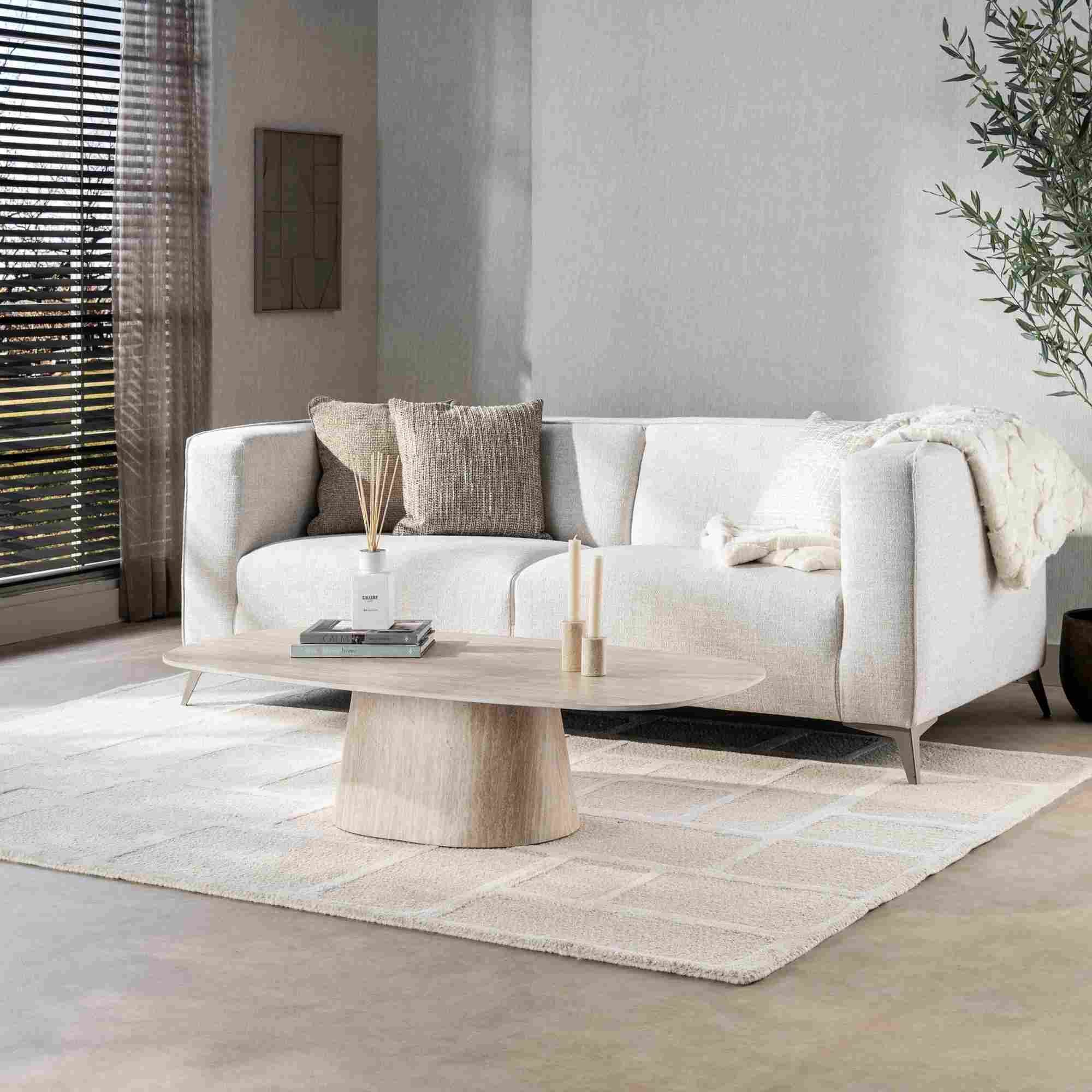 Feeling4Home Couchtisch, Eleganter Couchtisch mit markantem Zentralsocke