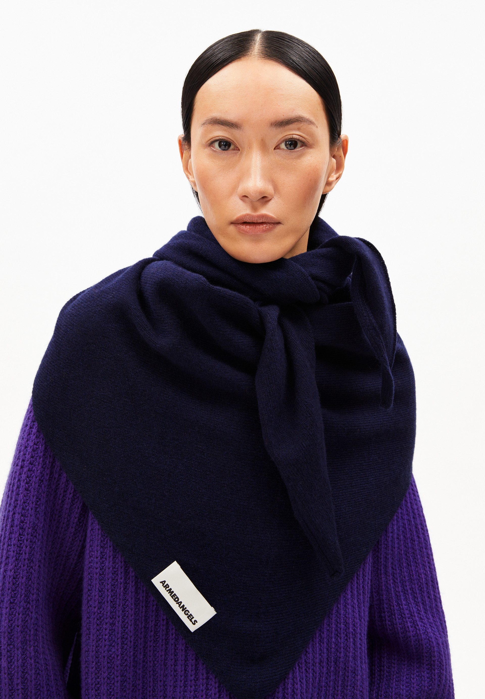Armedangels Schal BRYANAA TRIANGLE SCARF Unisex Schal Aus Woll Mix