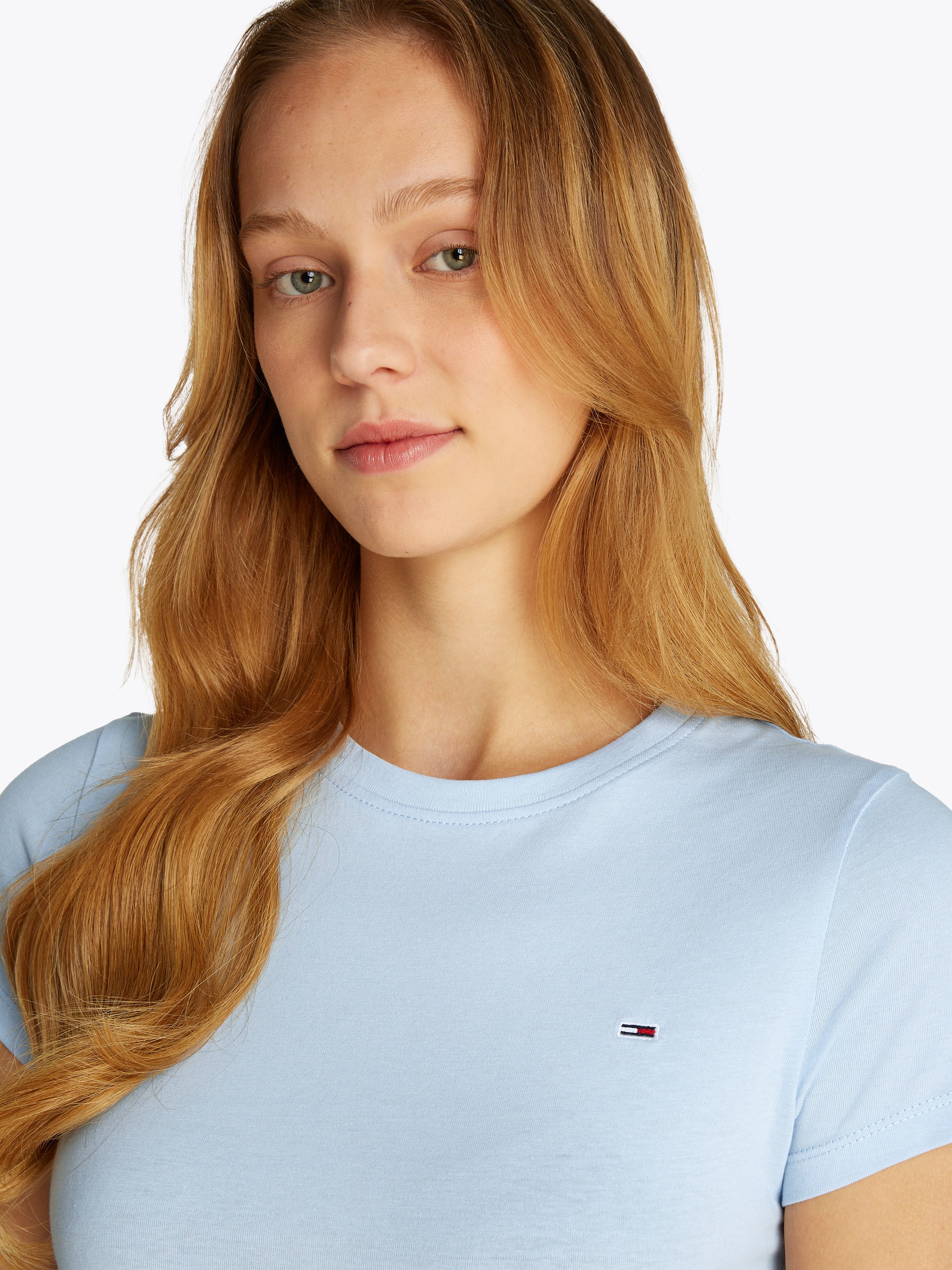 Tommy Jeans Kurzarmshirt TJW SLIM C-NECK TEE mit Logo-Stickerei