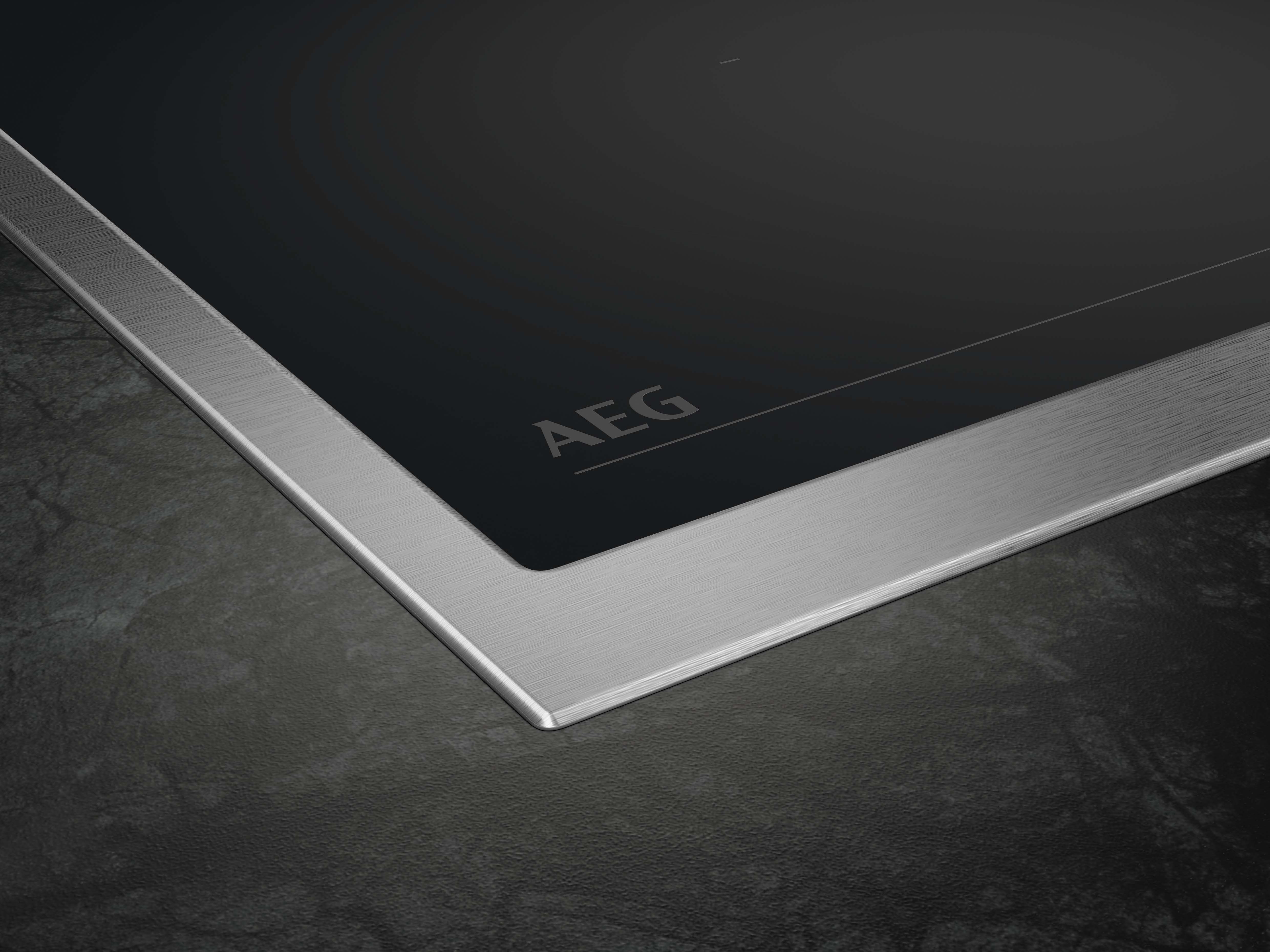 AEG Kochfeld mit Dunstabzug Serie 6000 TH84CB0FRB, mit PowerBoost-Funktion, mit neun Leistungsstufen, mit Topferkennung