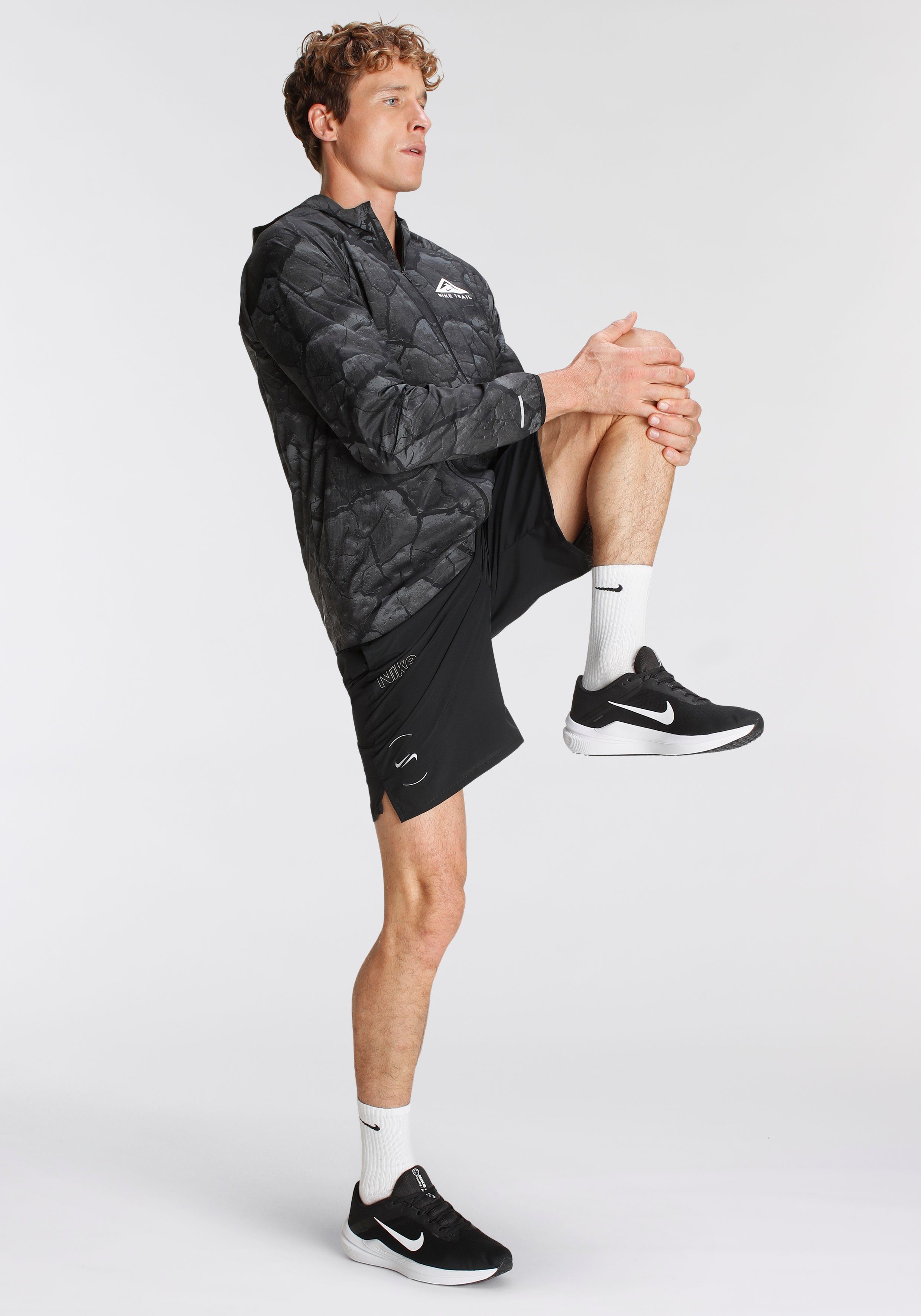 Laufjacke ALLOVER Nike LIGHTWEIGHT RUNNING TRAIL JACKET MEN'S PRINT