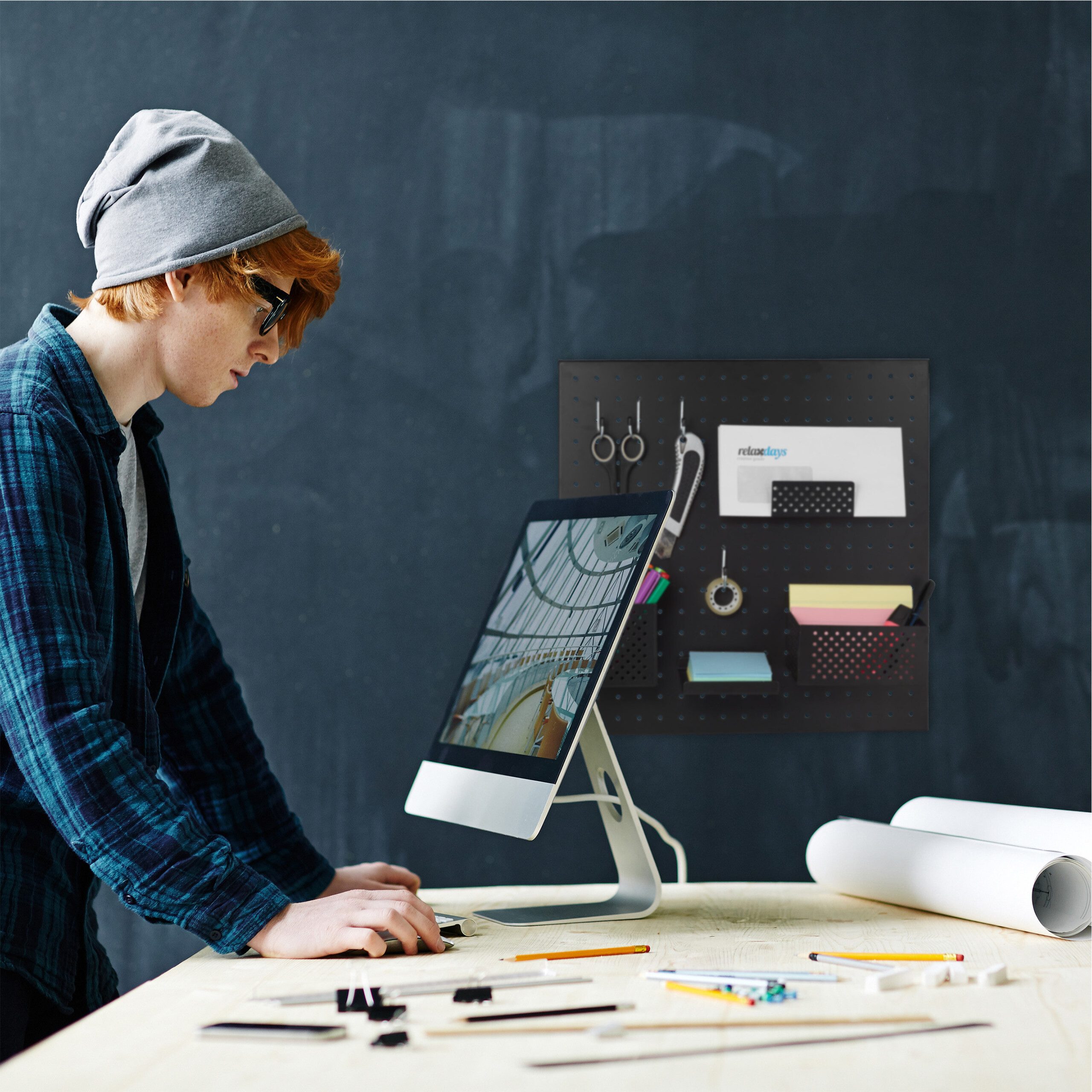 relaxdays Lochwand Werkzeugwand Metall mit Zubehör