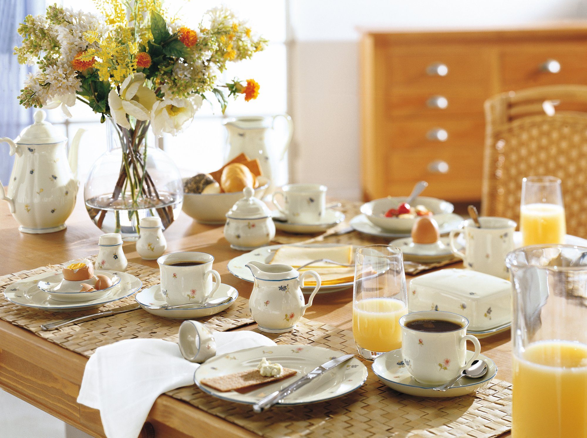 Seltmann Weiden Geschirr-Set Butterplatte Marie Luise Streublume 30308 von Seltmann Weiden, Porzellan