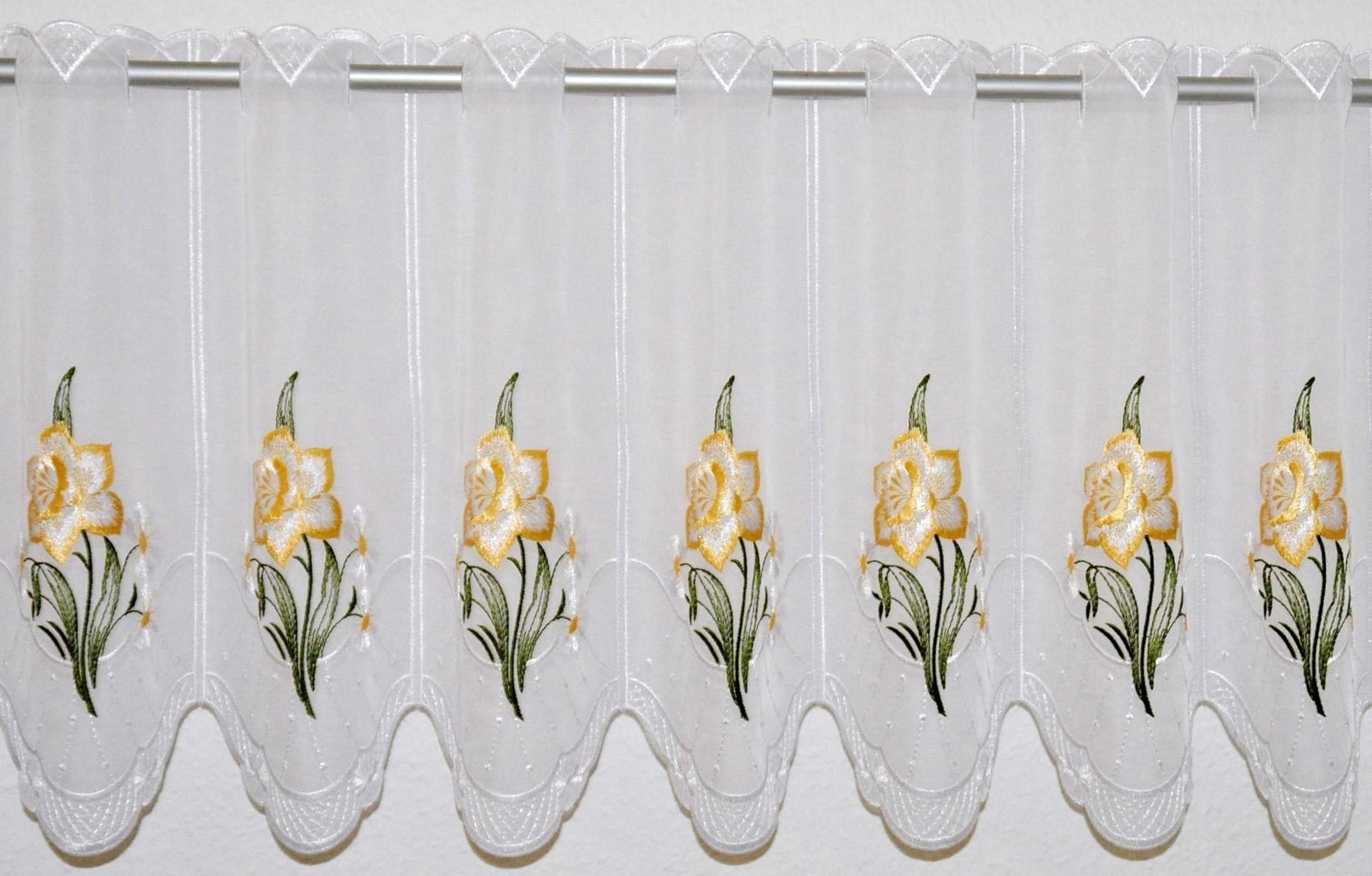Stickereien Plauen Scheibengardine Narzisse (1 St), Durchzuglöcher, transparent, Voile, veredelt mit echter Plauener Spitze Stickerei