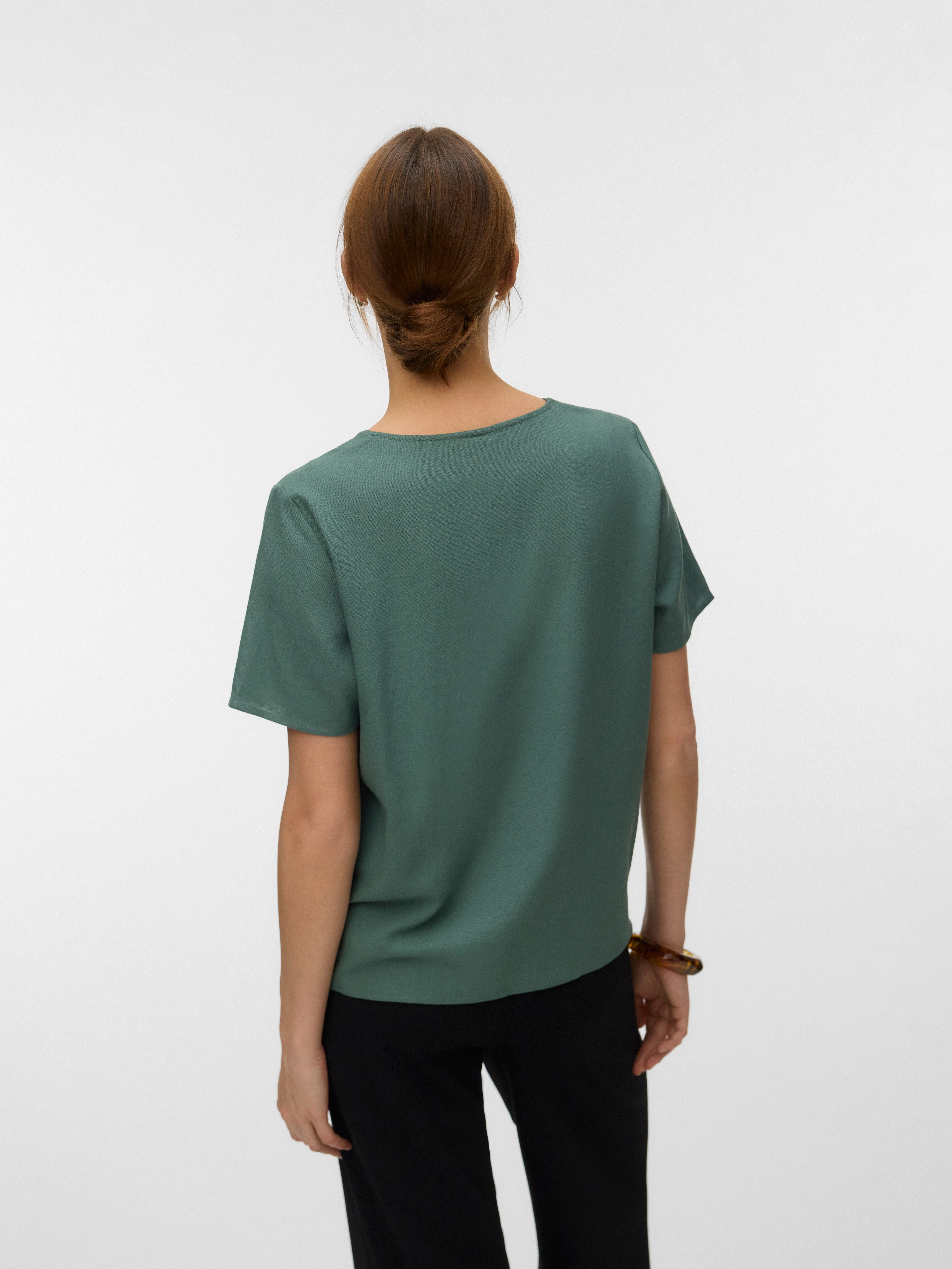 Vero Moda Blusenshirt VMMYMILO S/S V-NECK TOP WVN GA mit klassischem Schnit günstig online kaufen