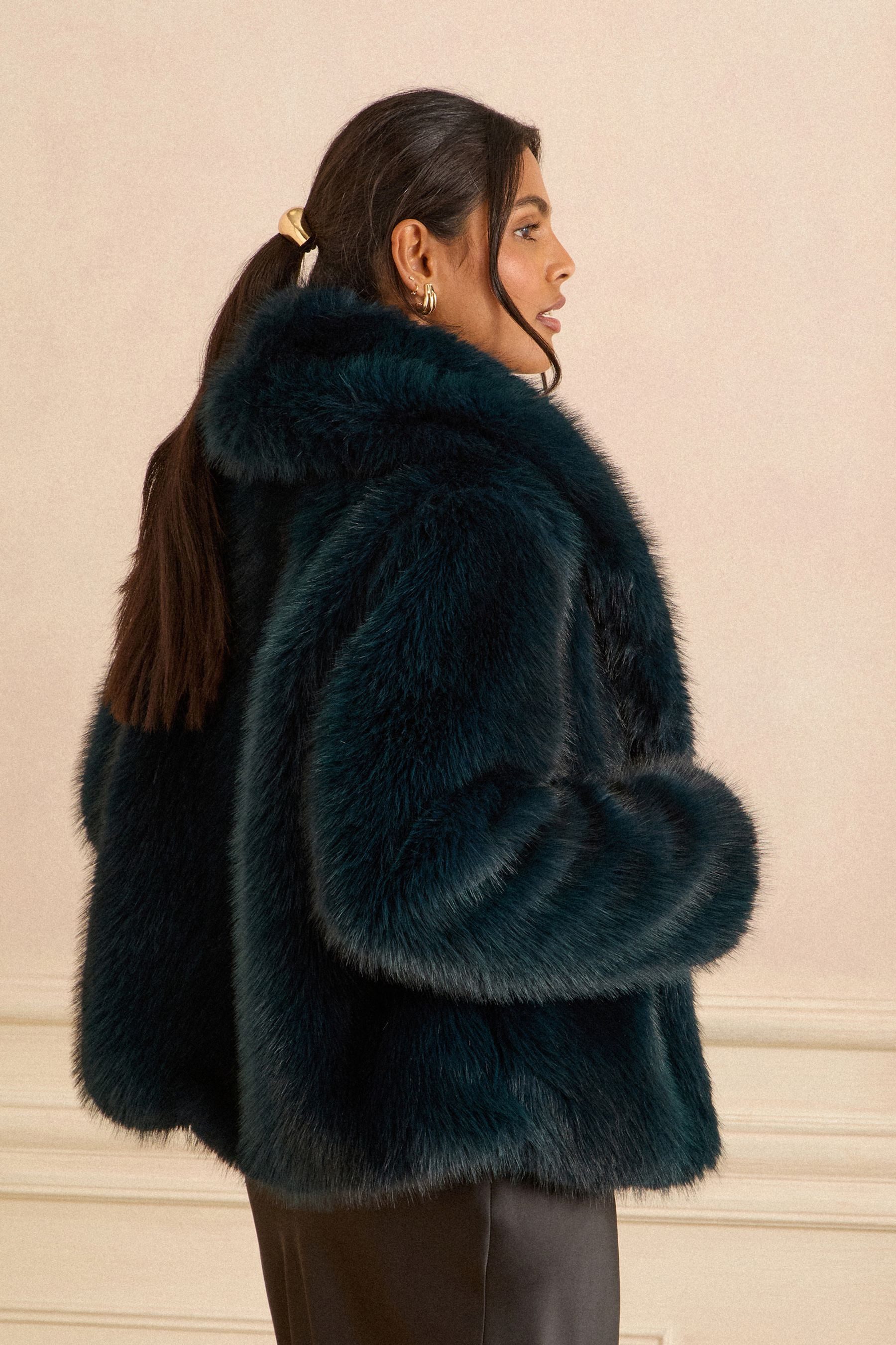 Love & Roses Fellimitatmantel Love & Roses Kunstfellmantel mit Schalkragen günstig online kaufen