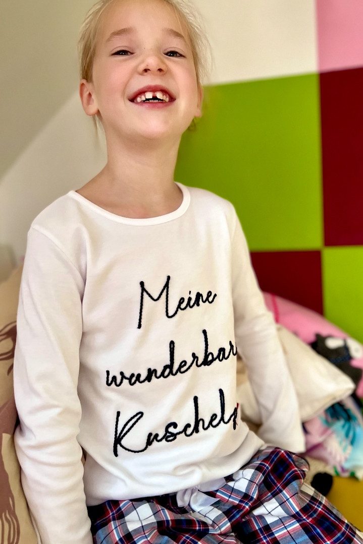 Louis & Louisa Pyjama Schlafanzug Kinder - WUNDERBARE KUSCHELZEIT - weiß/karo