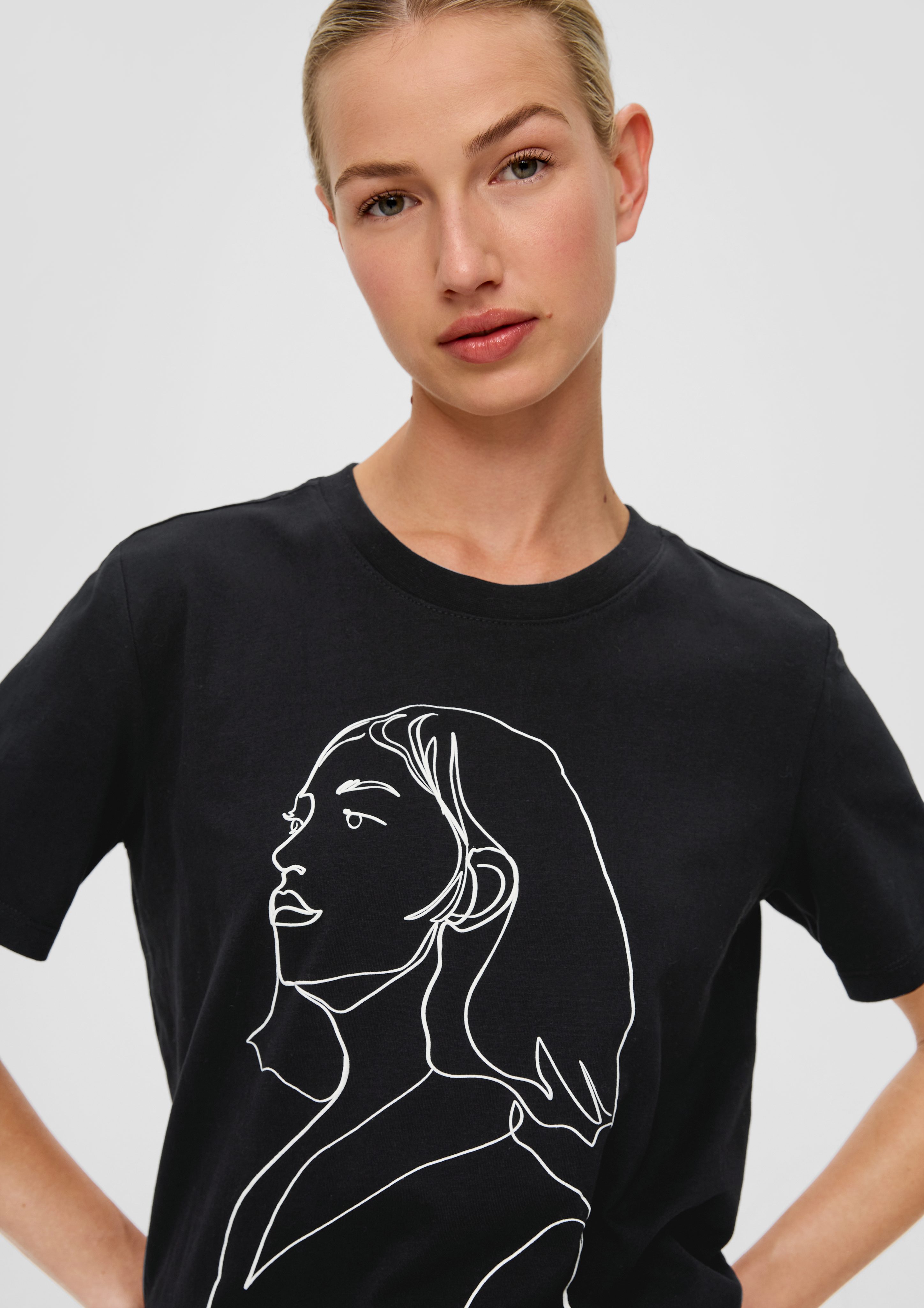 Baumwolle aus Artwork, Logo Kurzarmshirt s.Oliver schwarz T-Shirt